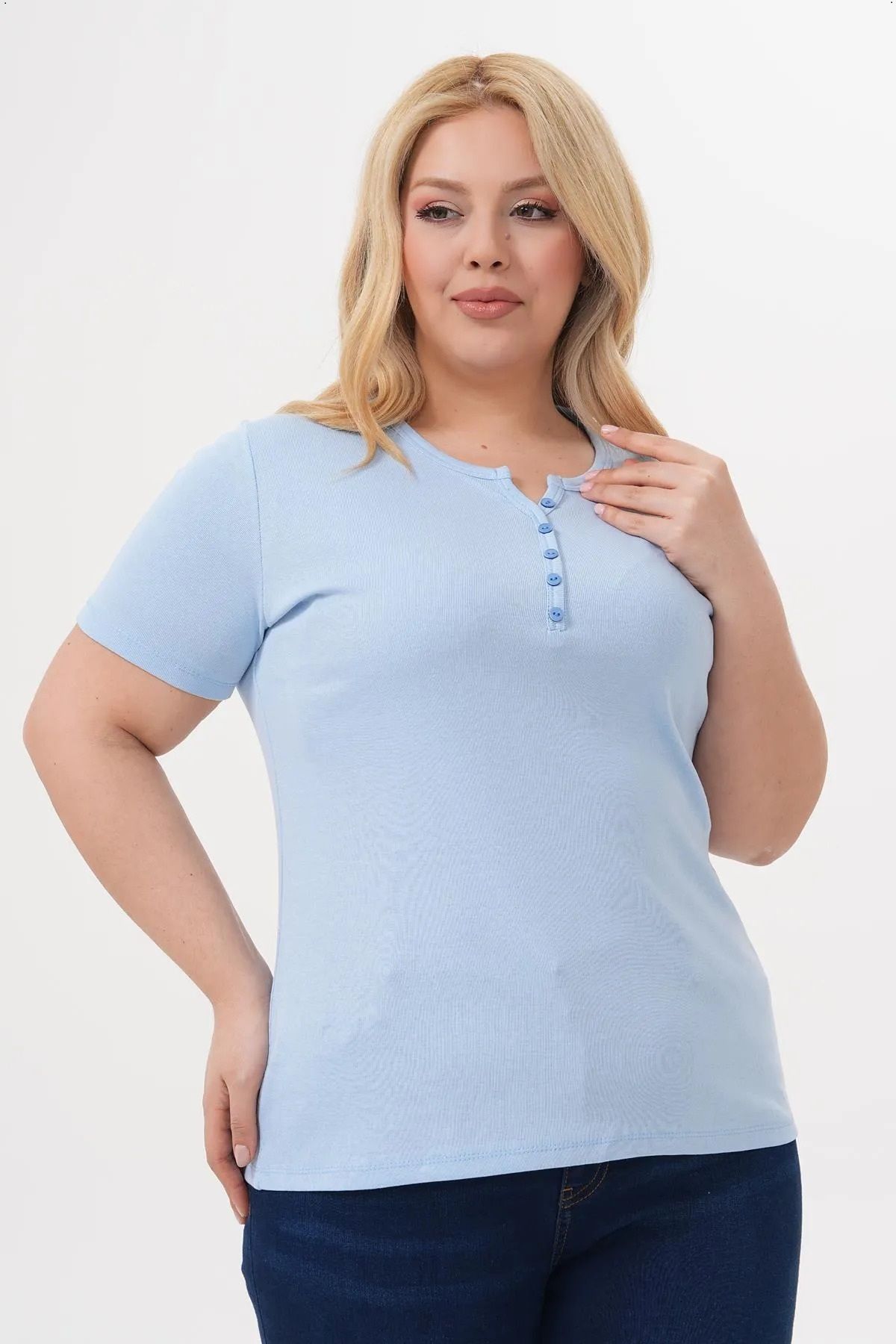 LİFERA Pamuklu Likralı Düğme Detay Basic T-shirt , Büyük Beden tşört