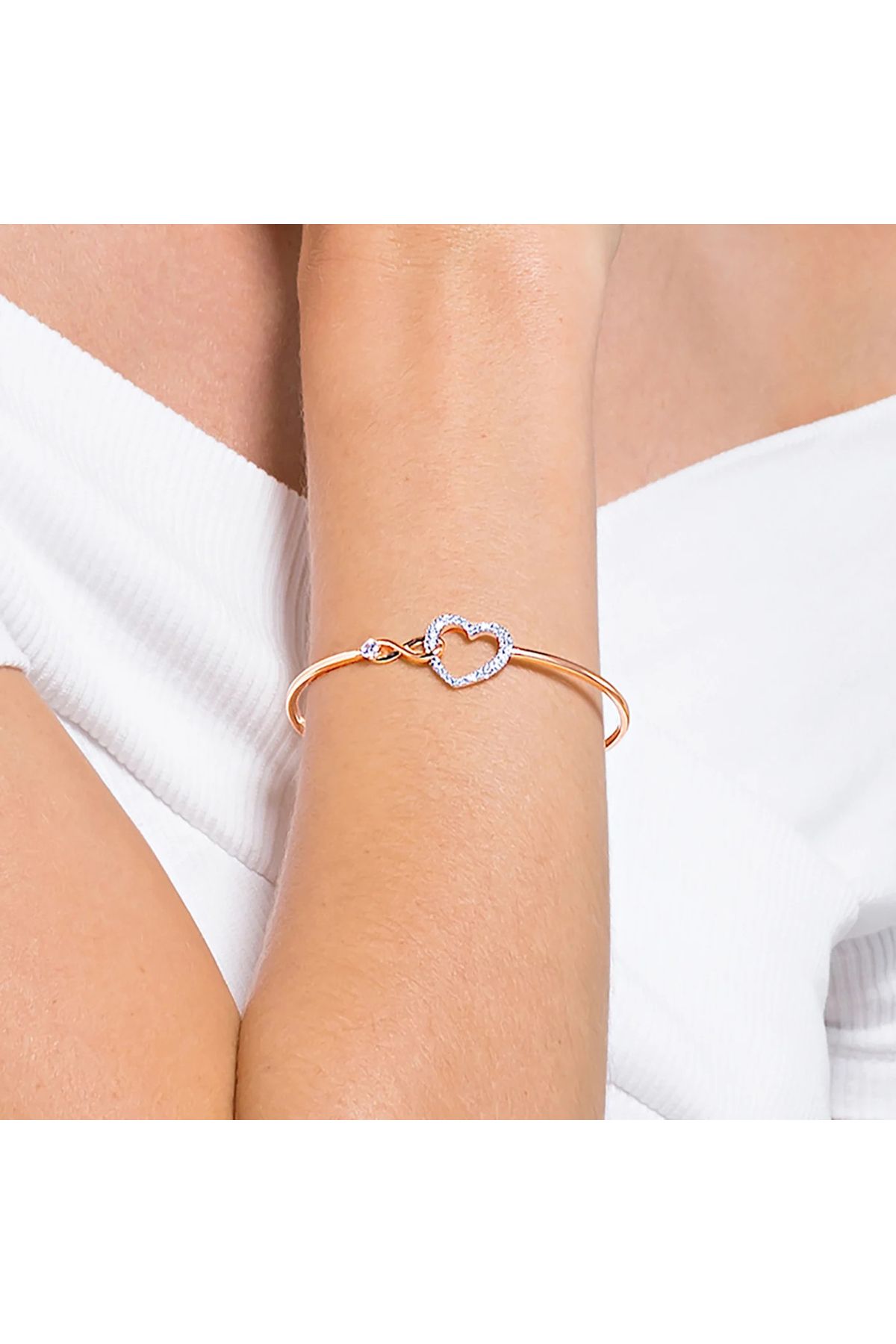 Swarovski-Infinity Bangle 5518869 2