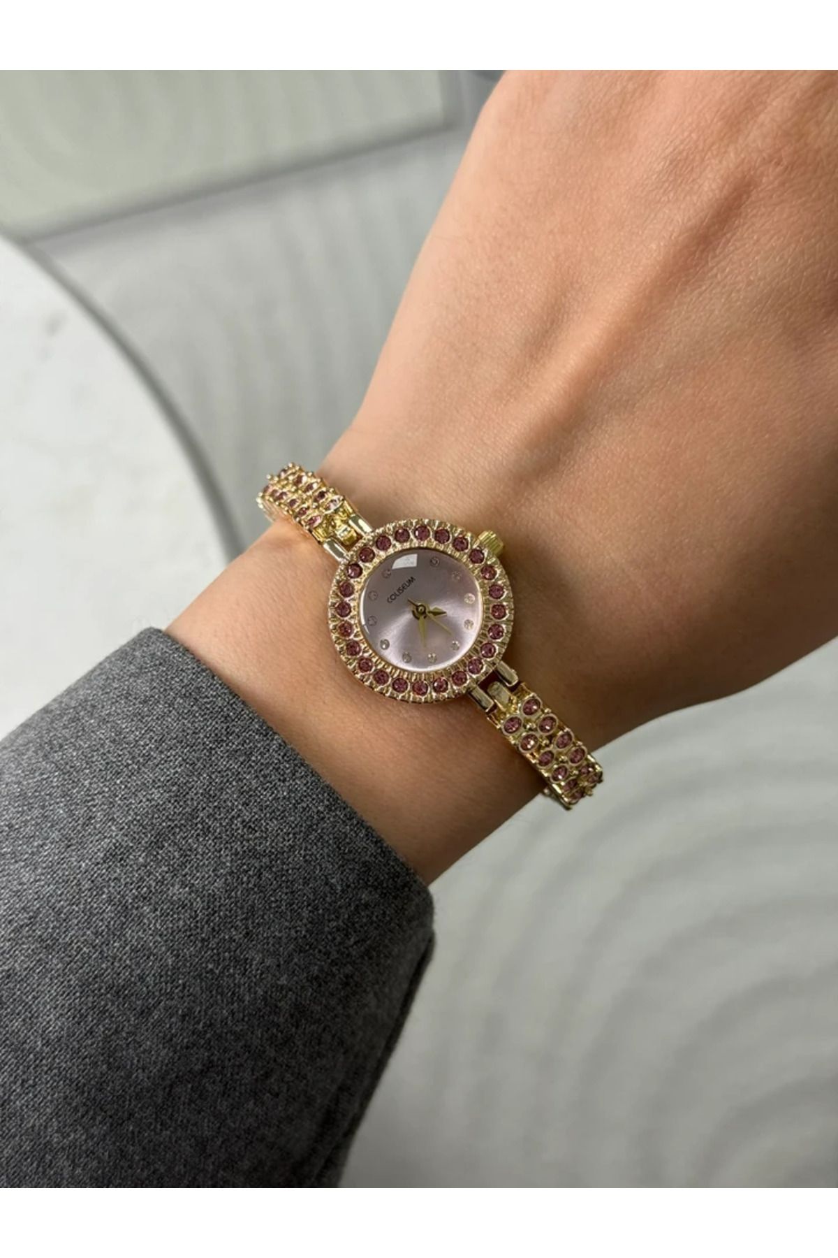 RoseandRoses Havares Yeni Sezon İnce Zincir Kordon Kadın Kol Saati Gold (Pembe Kadran)