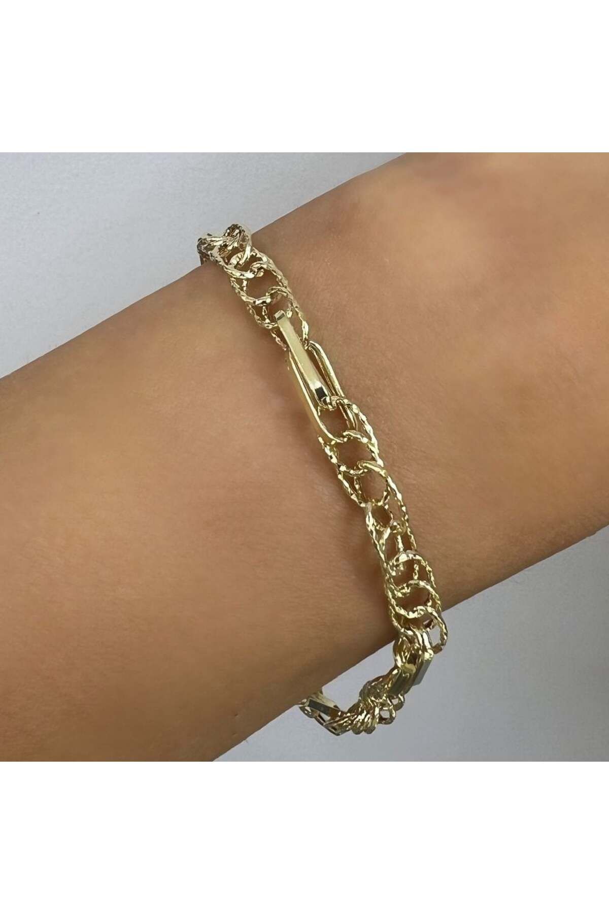 byBurak GOLD Halkalı Ataç Zincir Bileklik – BLK0927