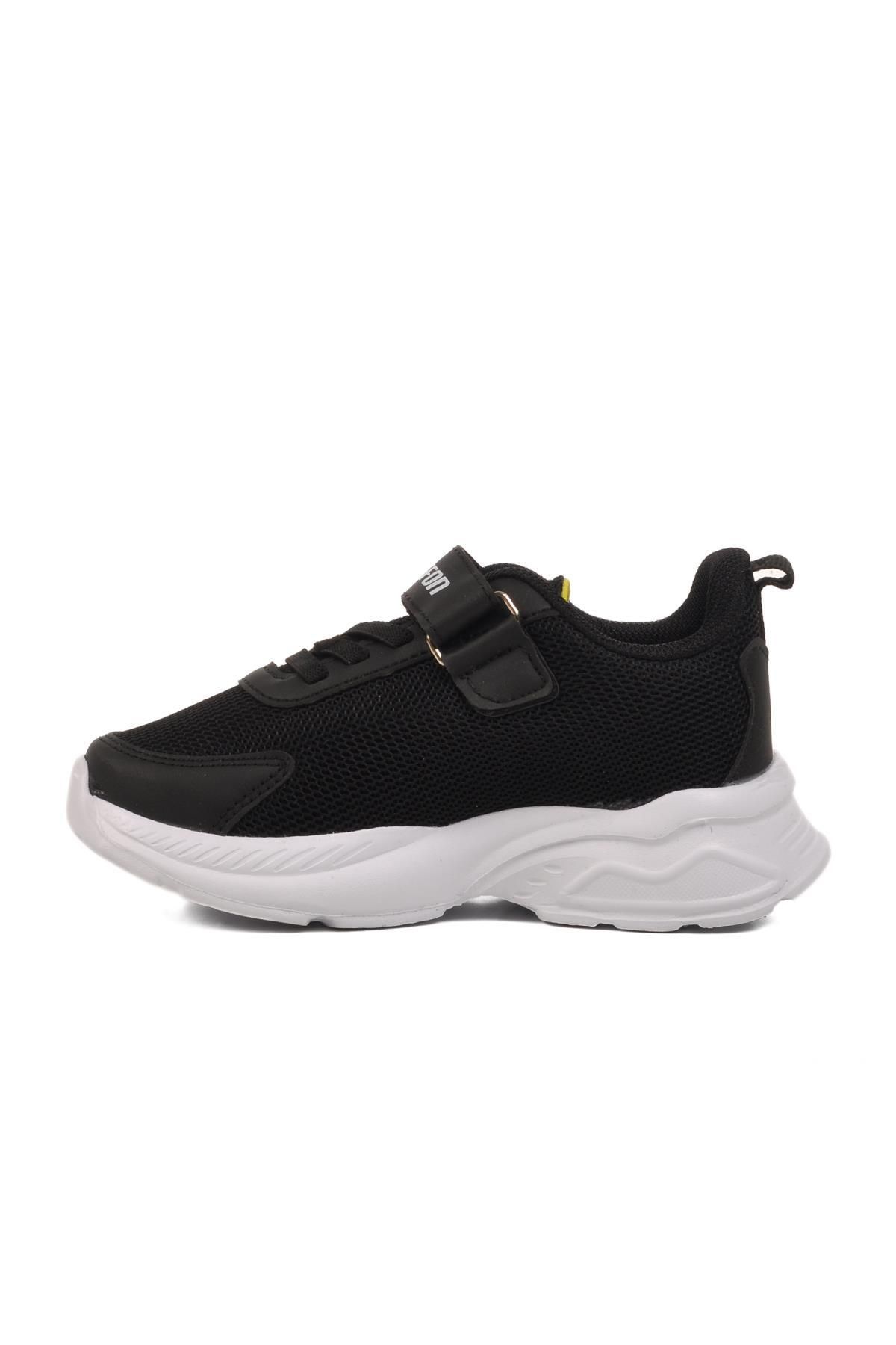 WALKWAY-Black-Yellow Children's Sports Shoes Ruffon 2340 P 2