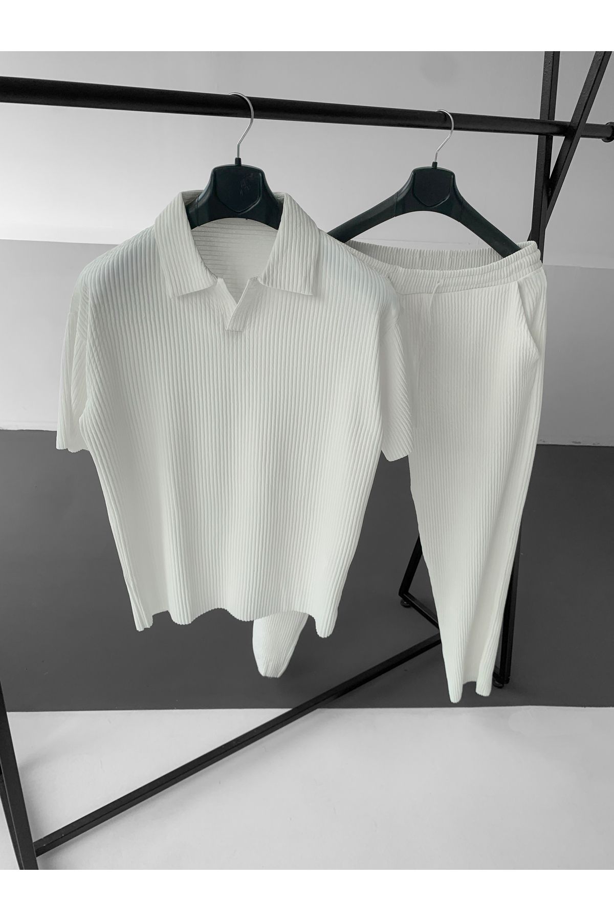 NO1 KONSEPT Ekru Fitilli Ottoman Polo Yaka T-Shirt Pantolon Takım