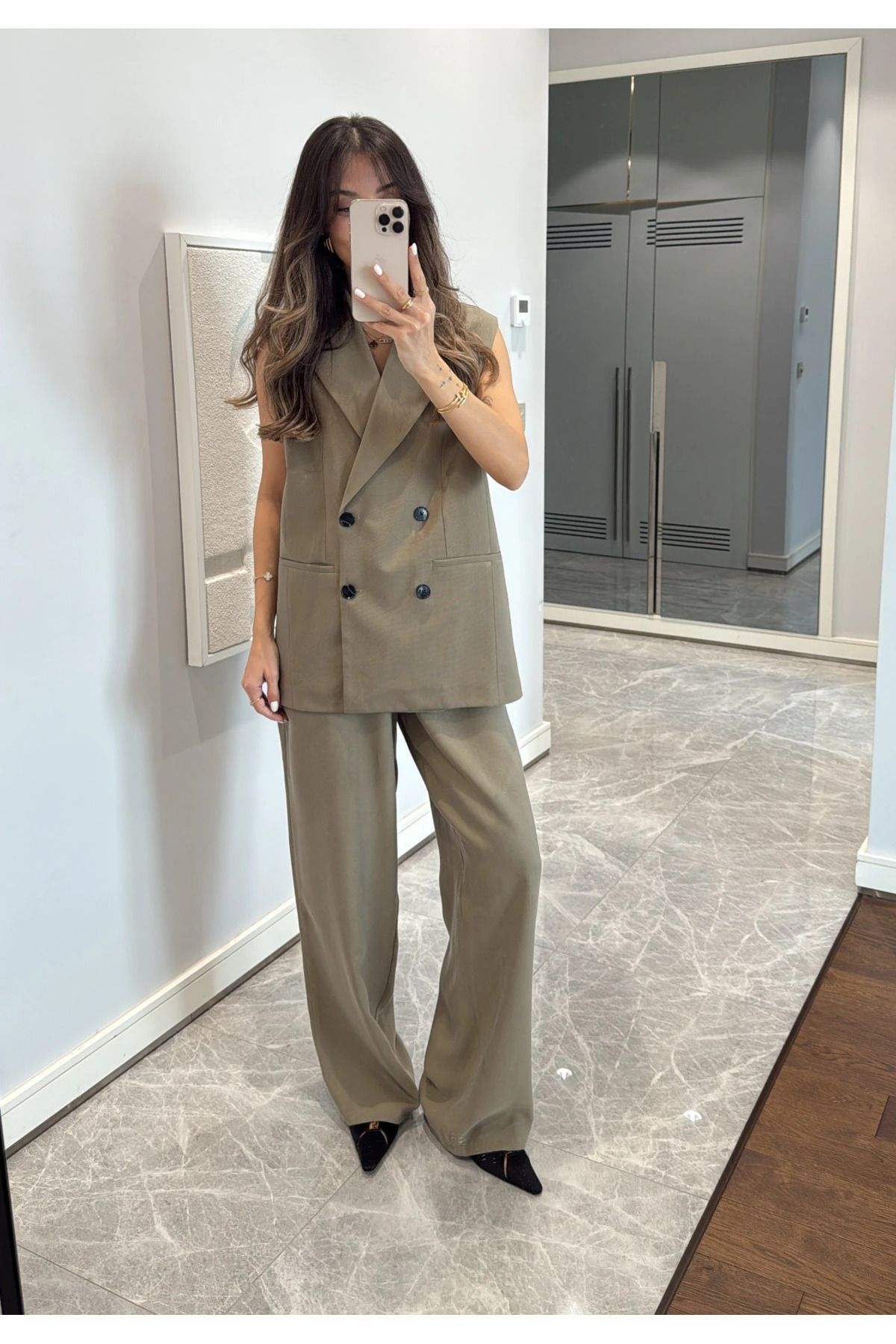 My Blog-Khaki Black Buttoned Vest Trousers Suit - 9568 1