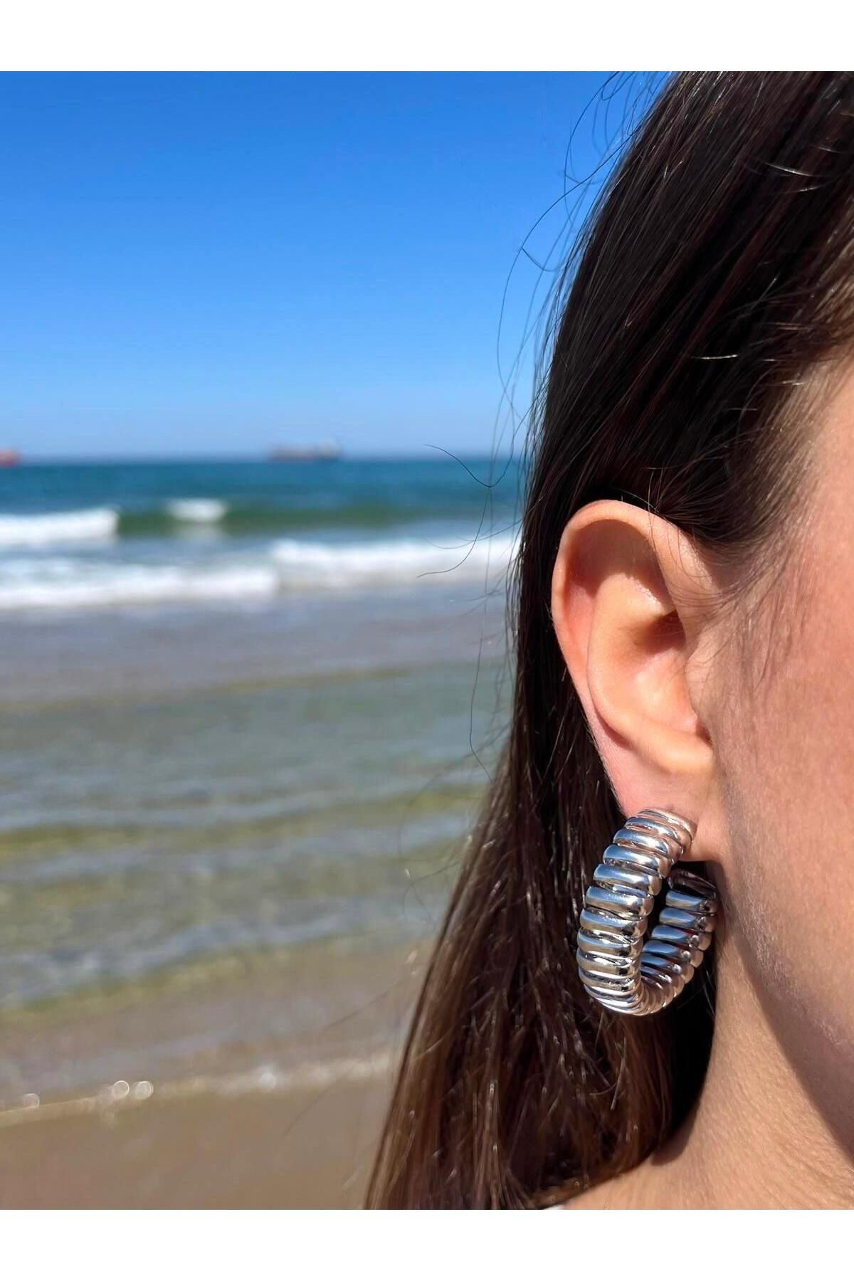Zerys Jewelry Sarmalı Çelik Gümüş Halka Küpe