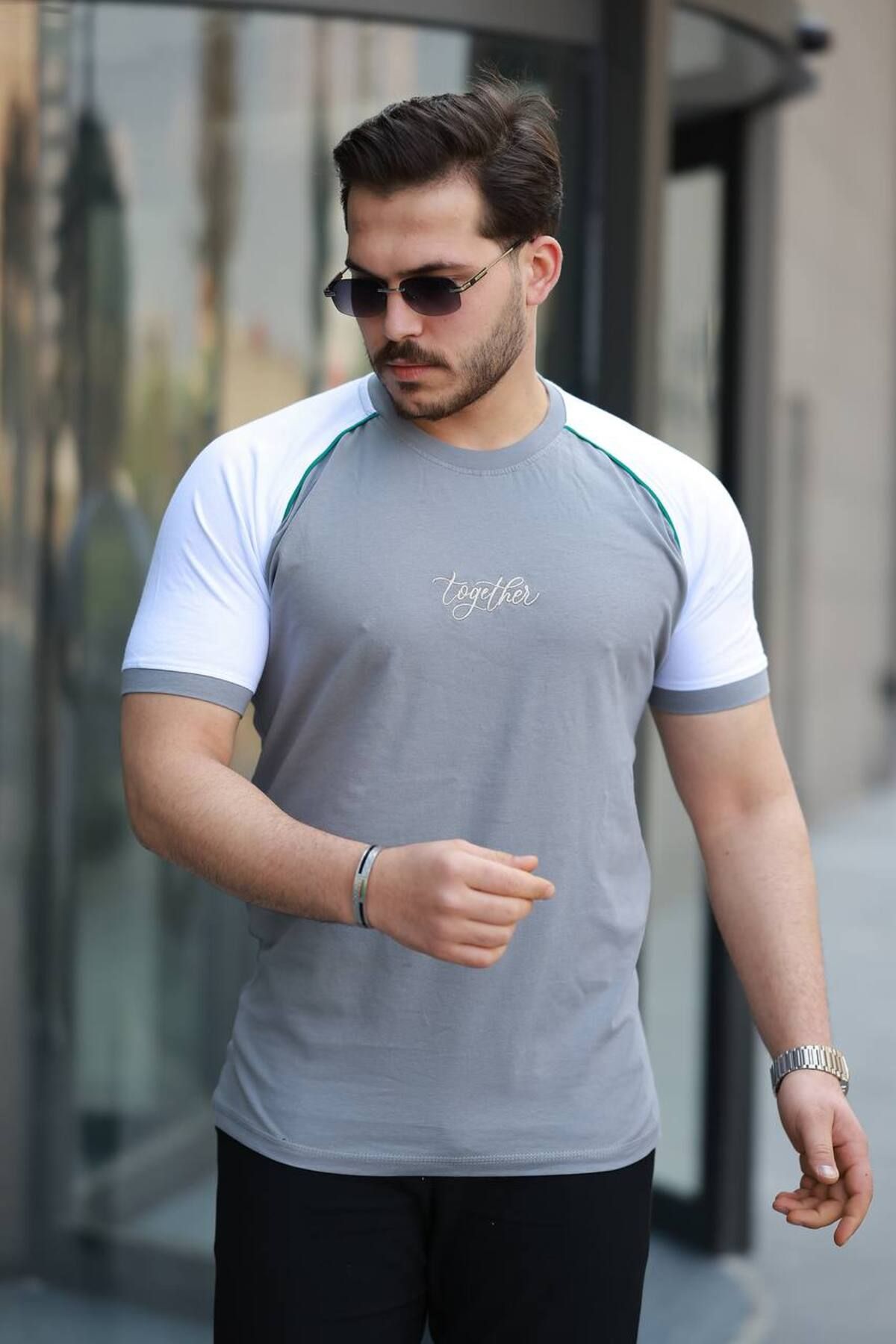 YONEZ MODA Erkek Together Nakışlı Arabiye Parçalı Tişört