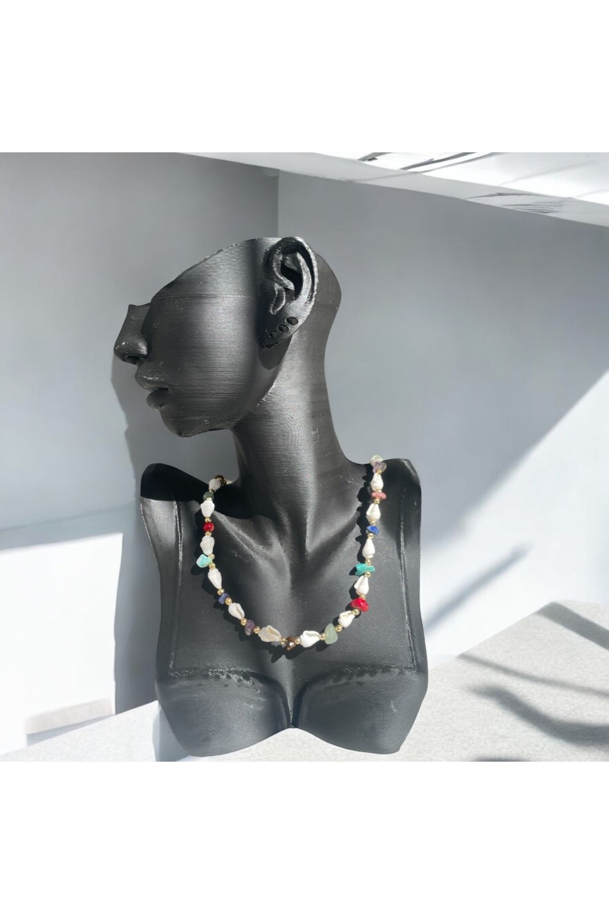 IDORIA Deniz Kabuklu ve Doğal Taşlı Kolye
