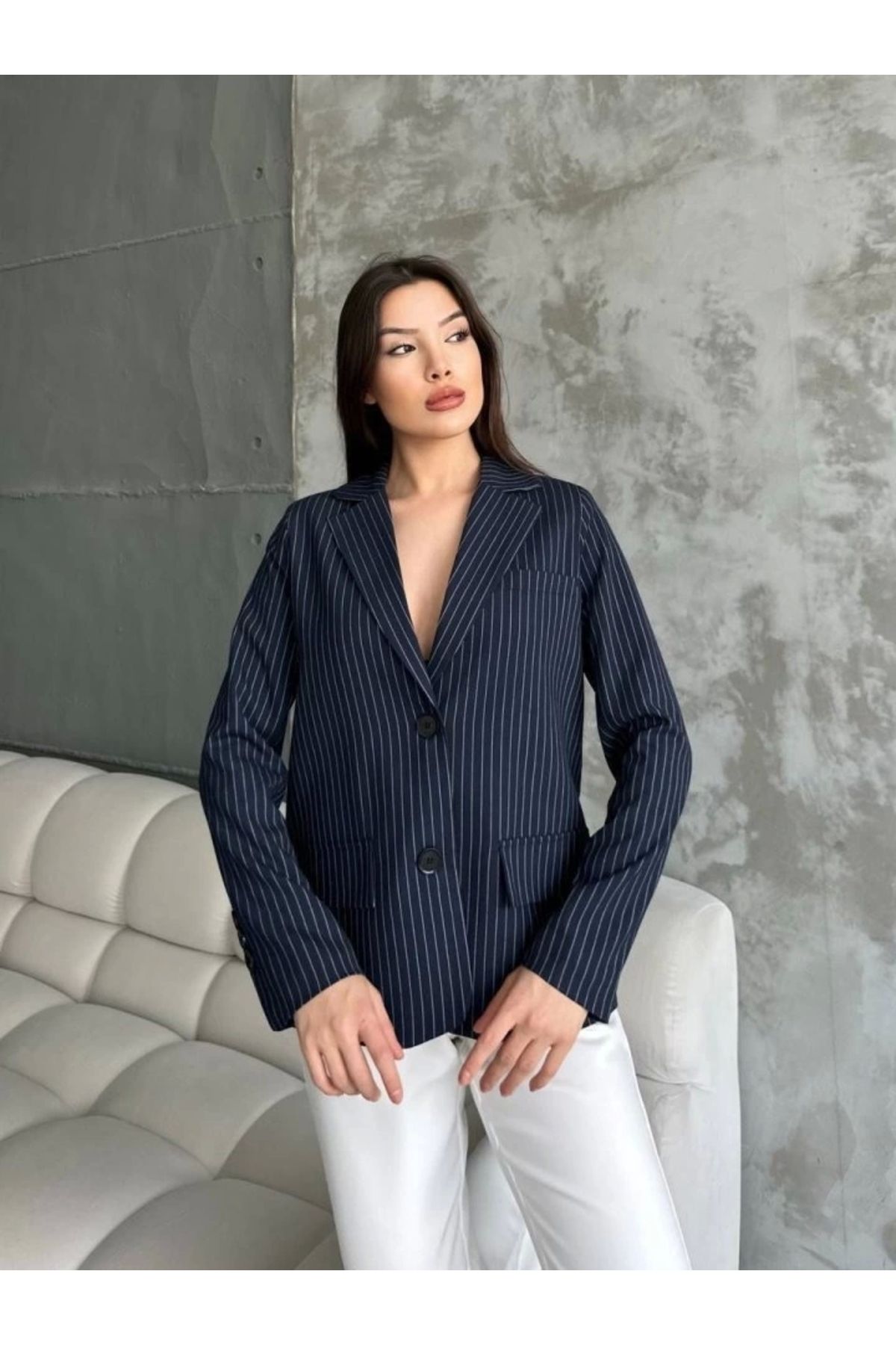 Butik Çizgi Desenli Ceket