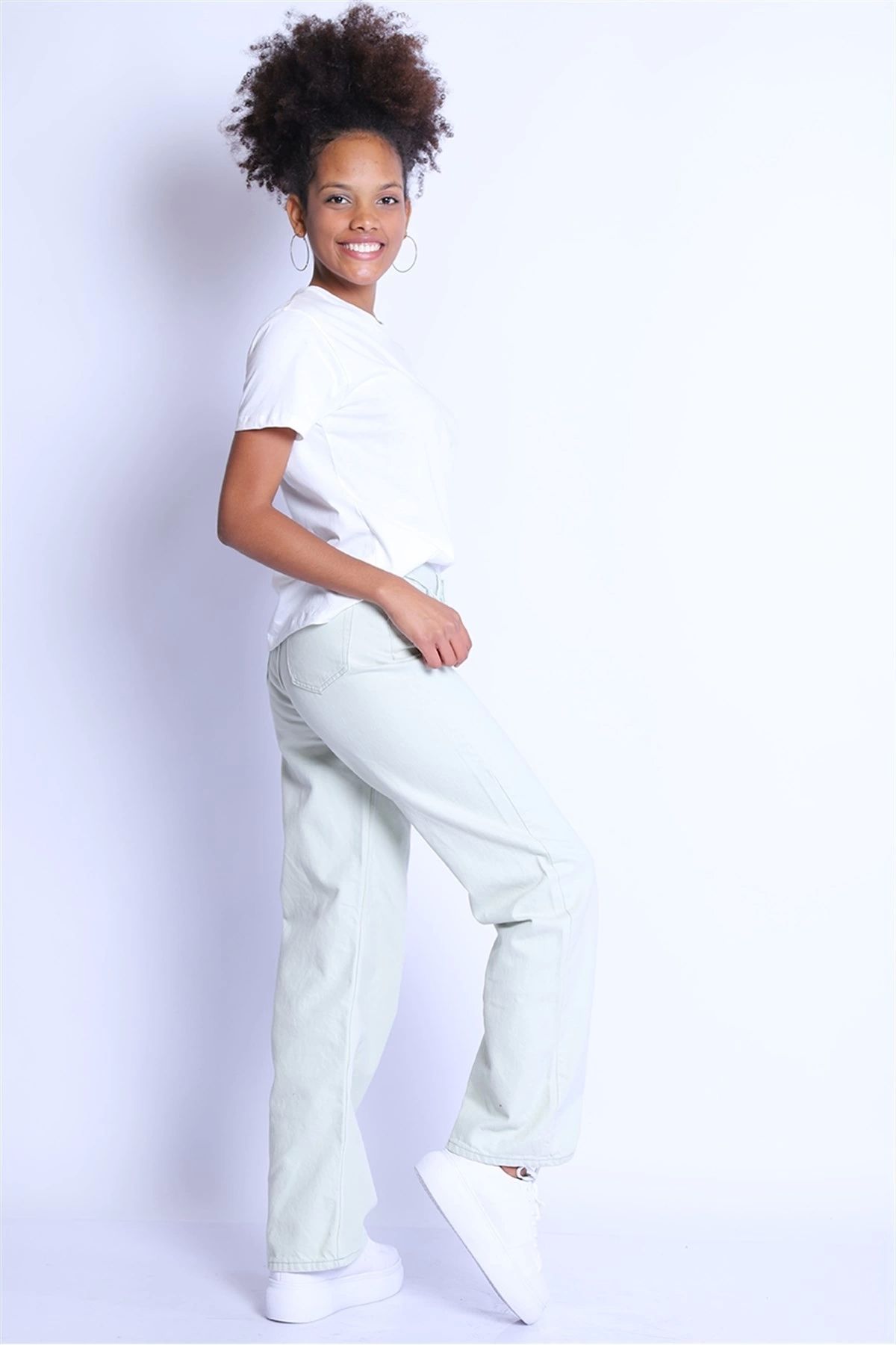TakıDolabı Kadın Regular Fit Bisiklet Yaka Tshirt
