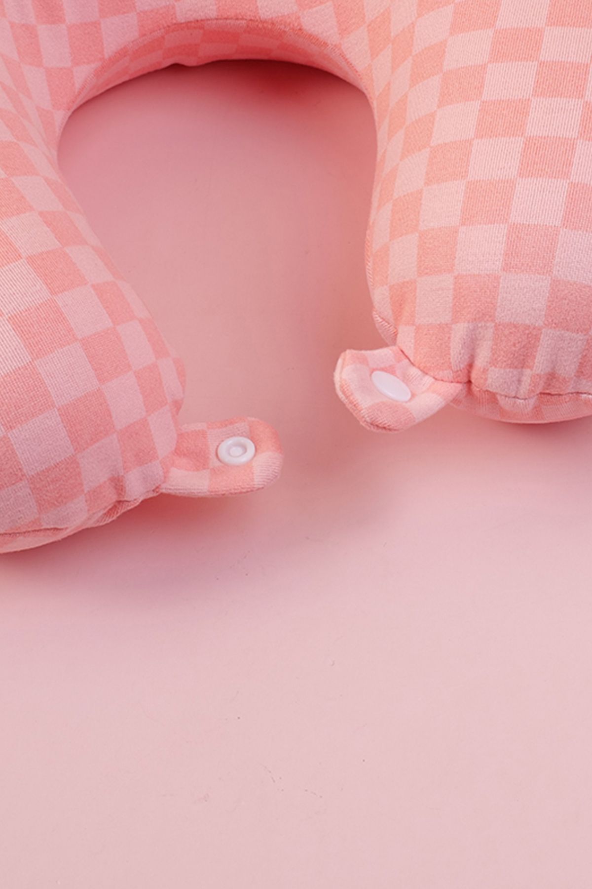 YOYOSO-Mosaic Shaped Memory Foam U Type Pillow Pink 2