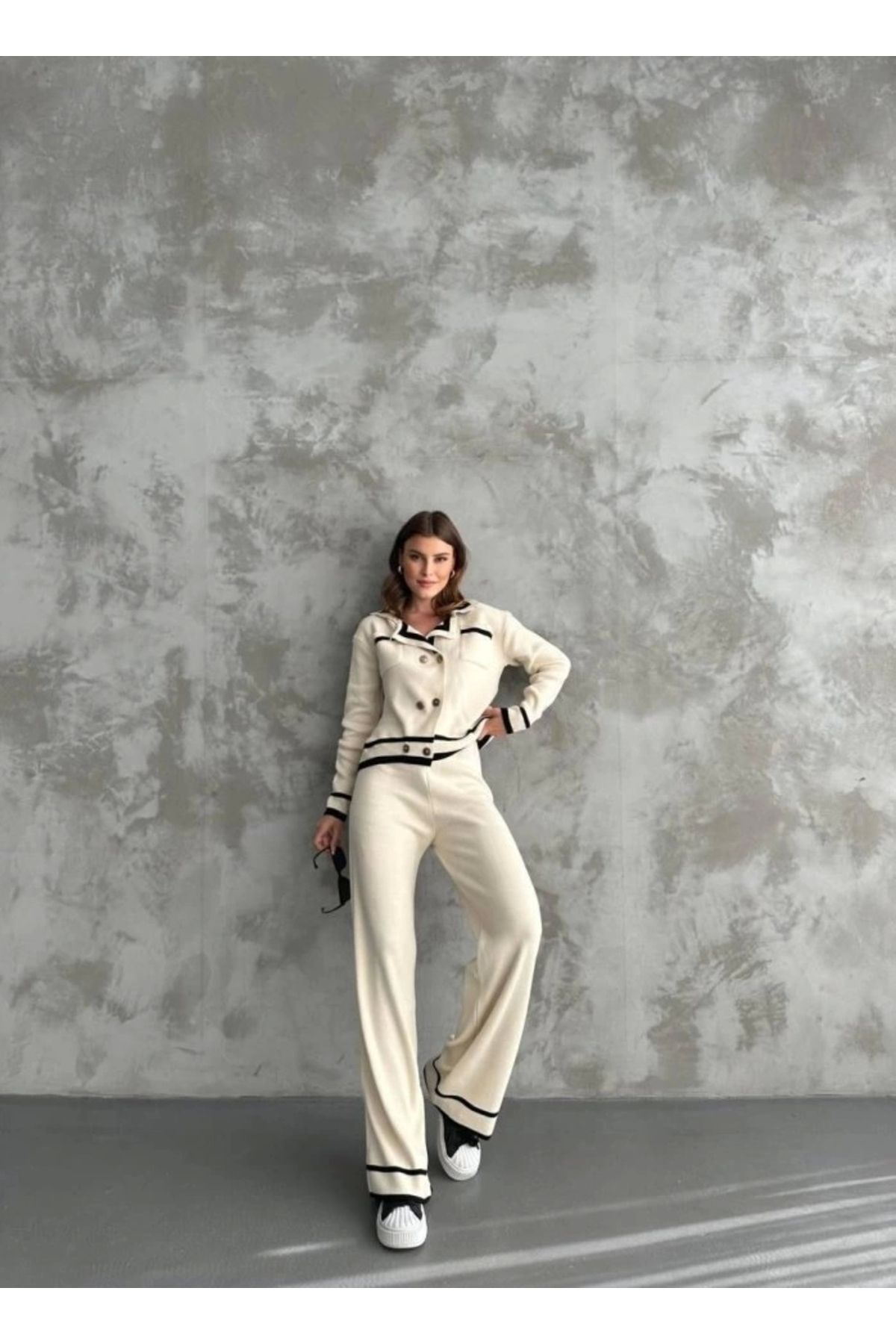 Butik Şerit Detaylı Hırka Pantolon İkili Takım