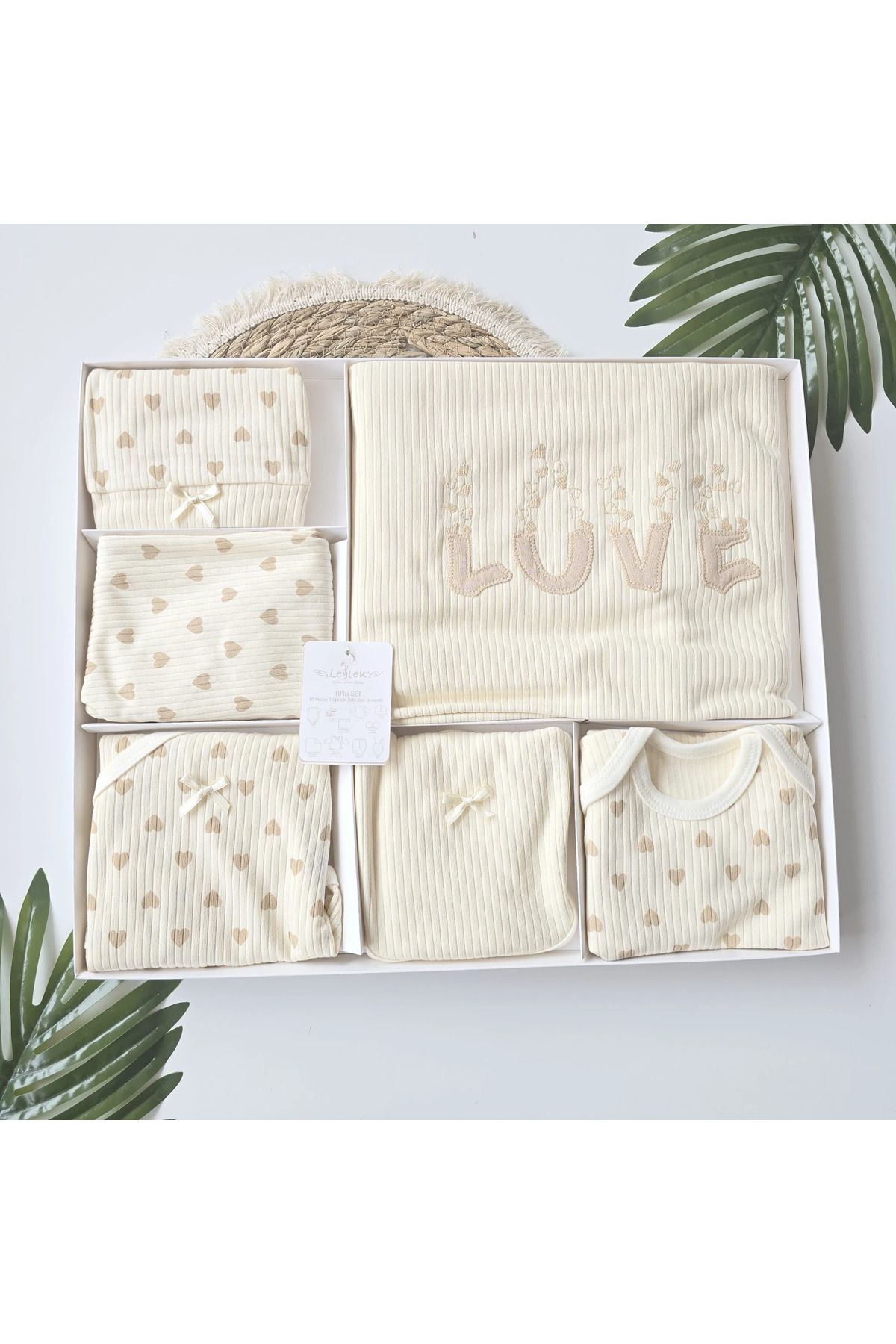 BEBEYOGİ Bebek Hastane Çıkışı 10'Lu %100 Pamuk Kalpli Love Detaylı 0-3 Ay