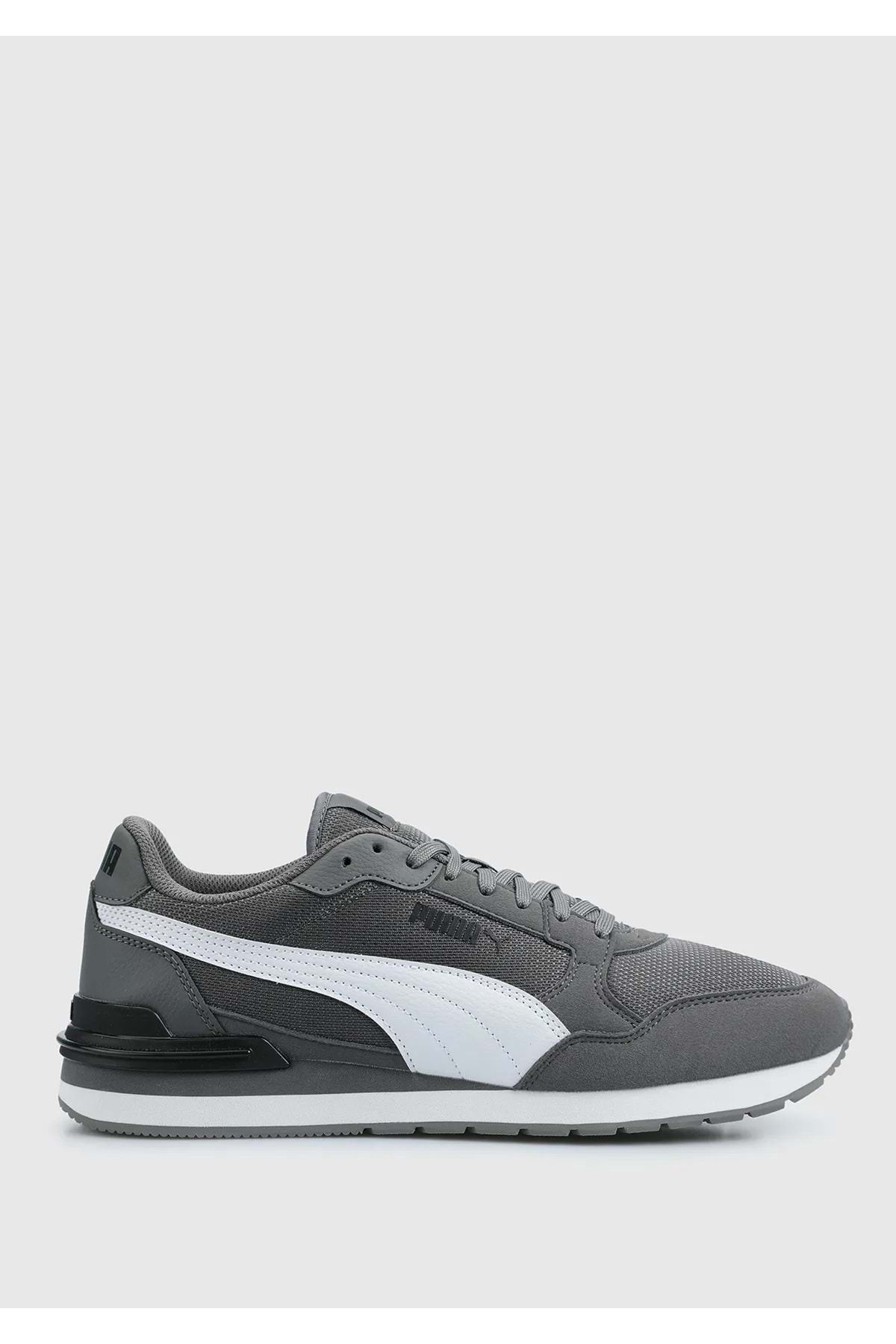 Puma 399666-03 ST Runner v4 Mesh Sneaker