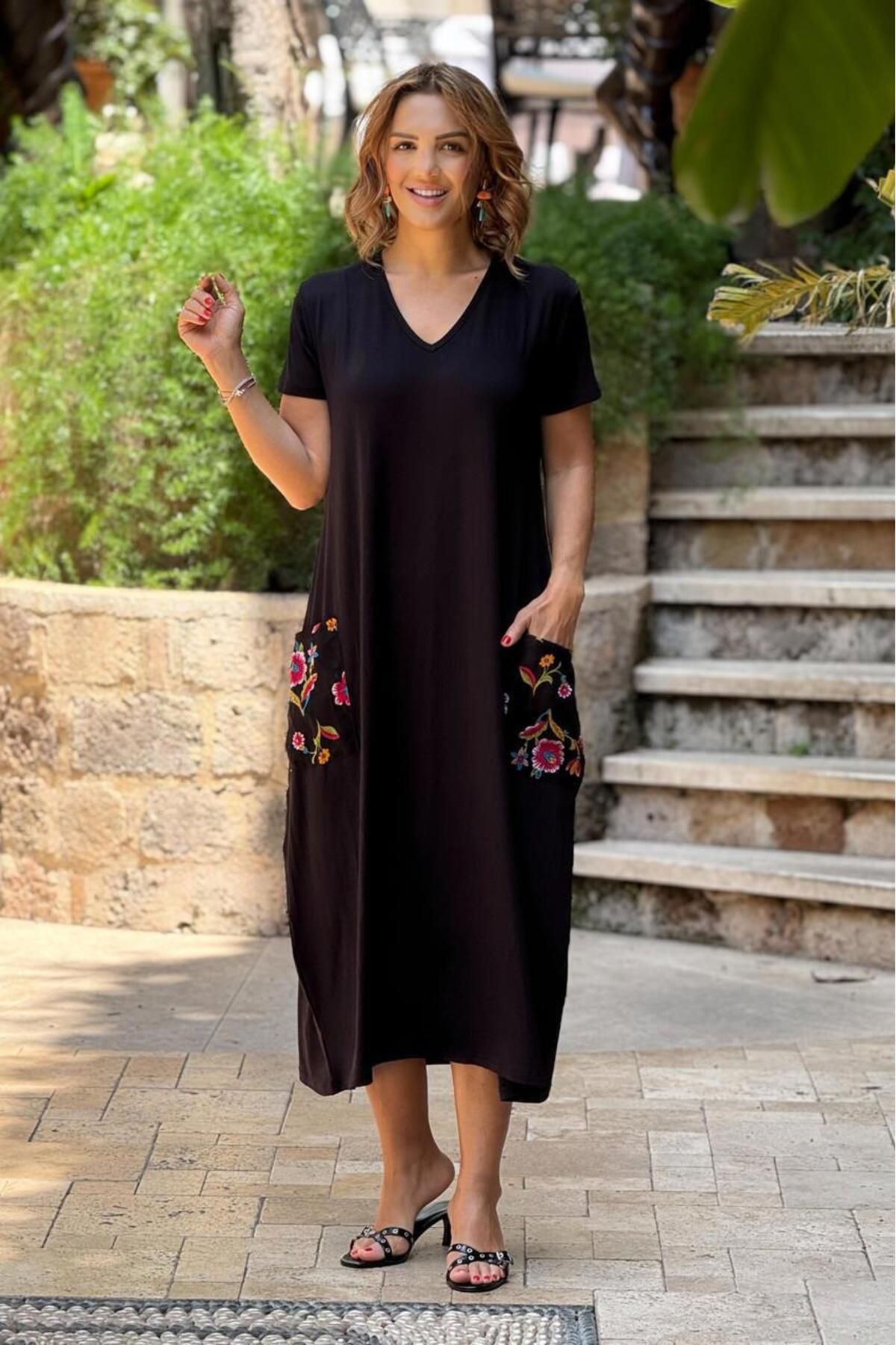 Nevin Kaya Moda Siyah Çiçekli Torba Cep Elbise