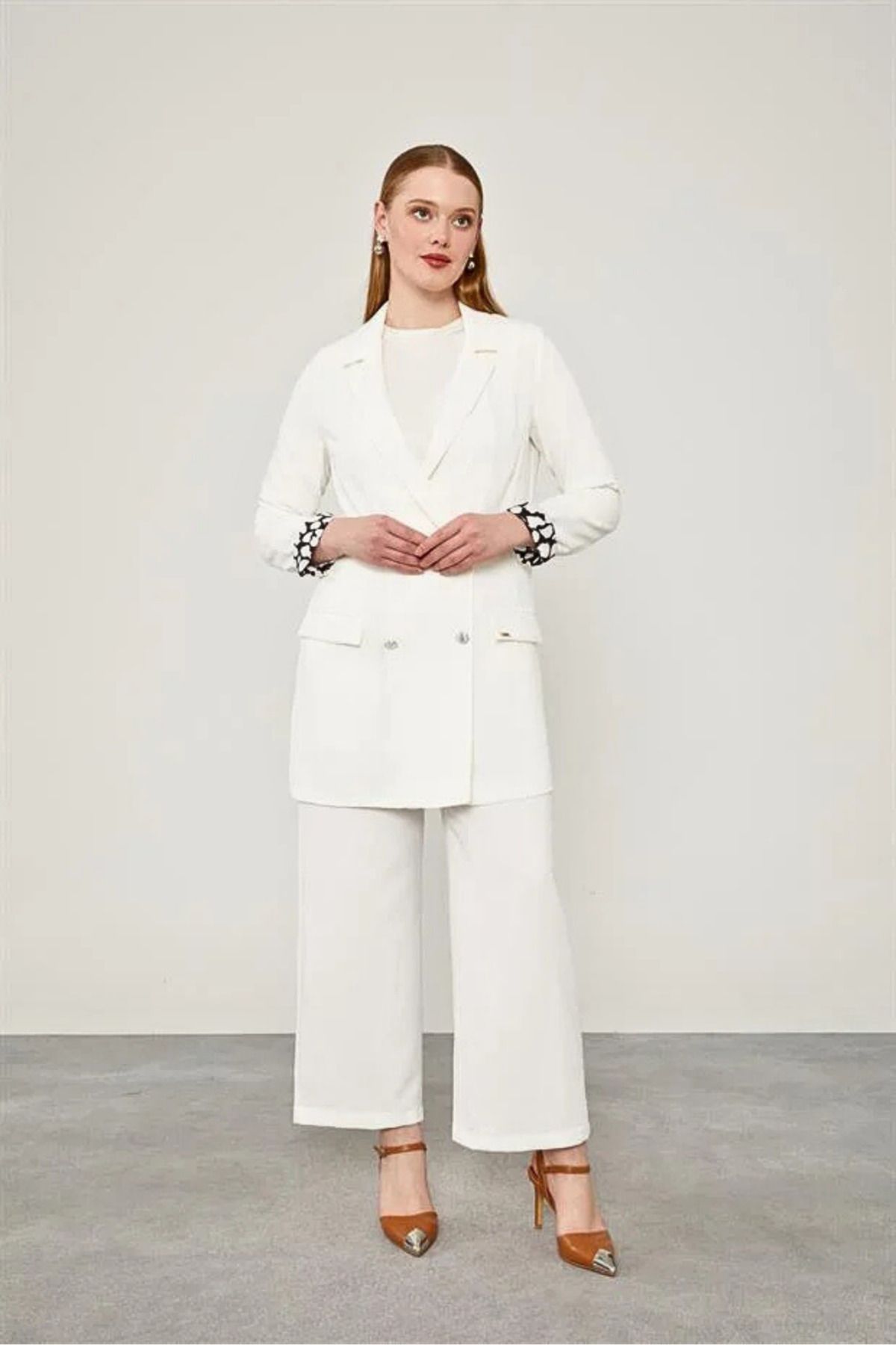 MODA KOL UCU DETAYLI BLAZER CEKET