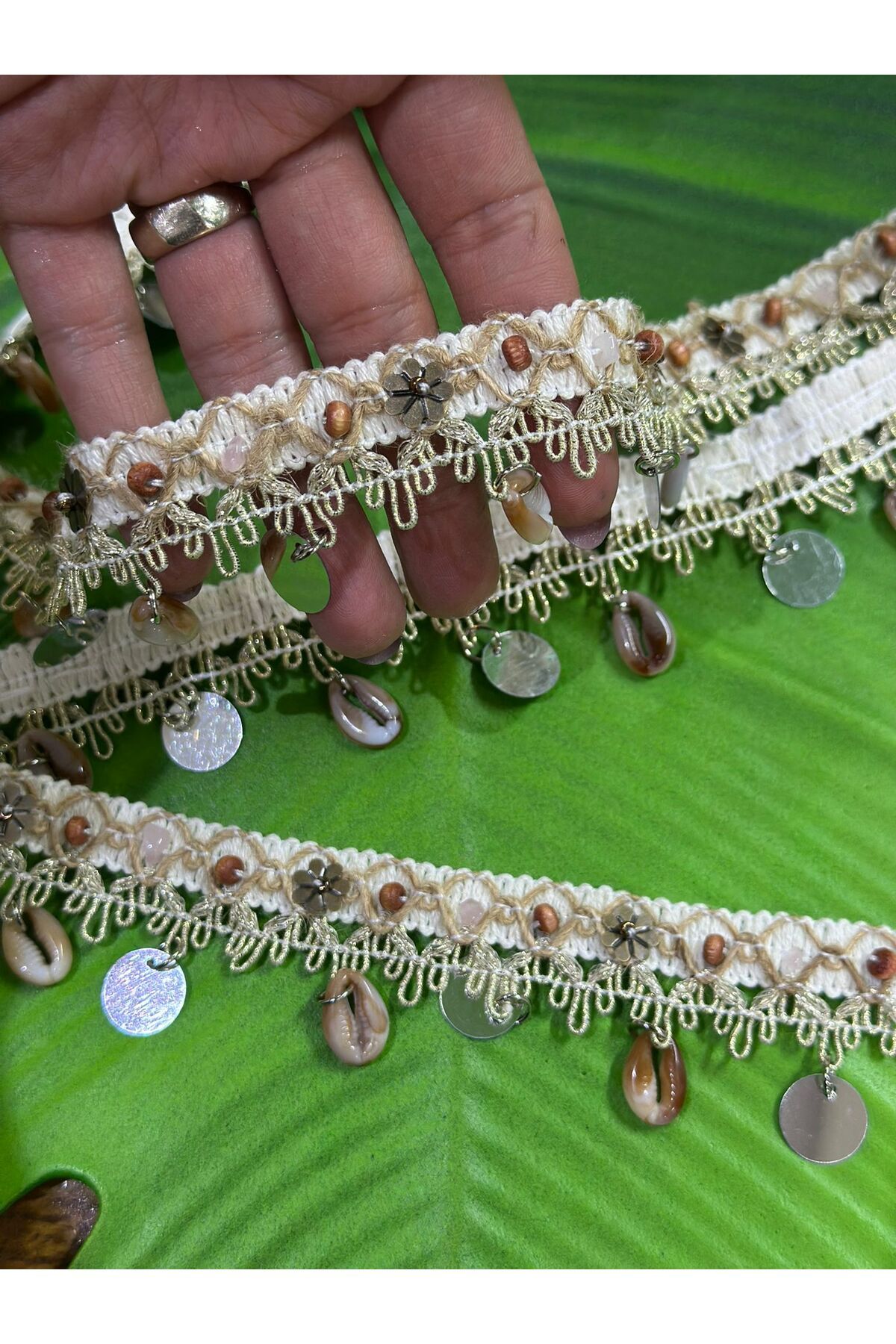 Gönülden Tasarım-Clamshell and Sequin Tricot Ageing Strip Stitching Clothing Accessory 1 Metre 2