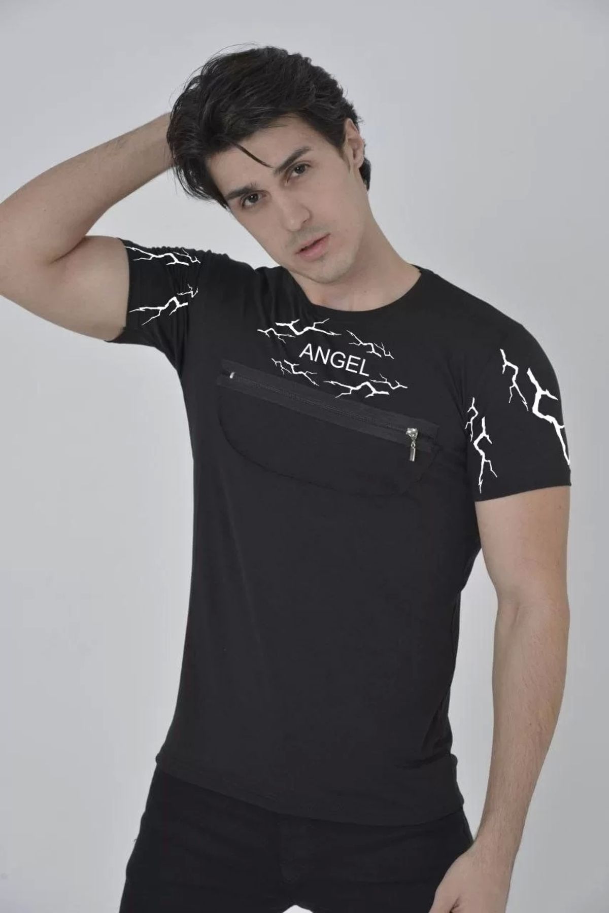 MODA Unisex Göğüs Fermuarlı Baskılı T-Shirt - Siyah