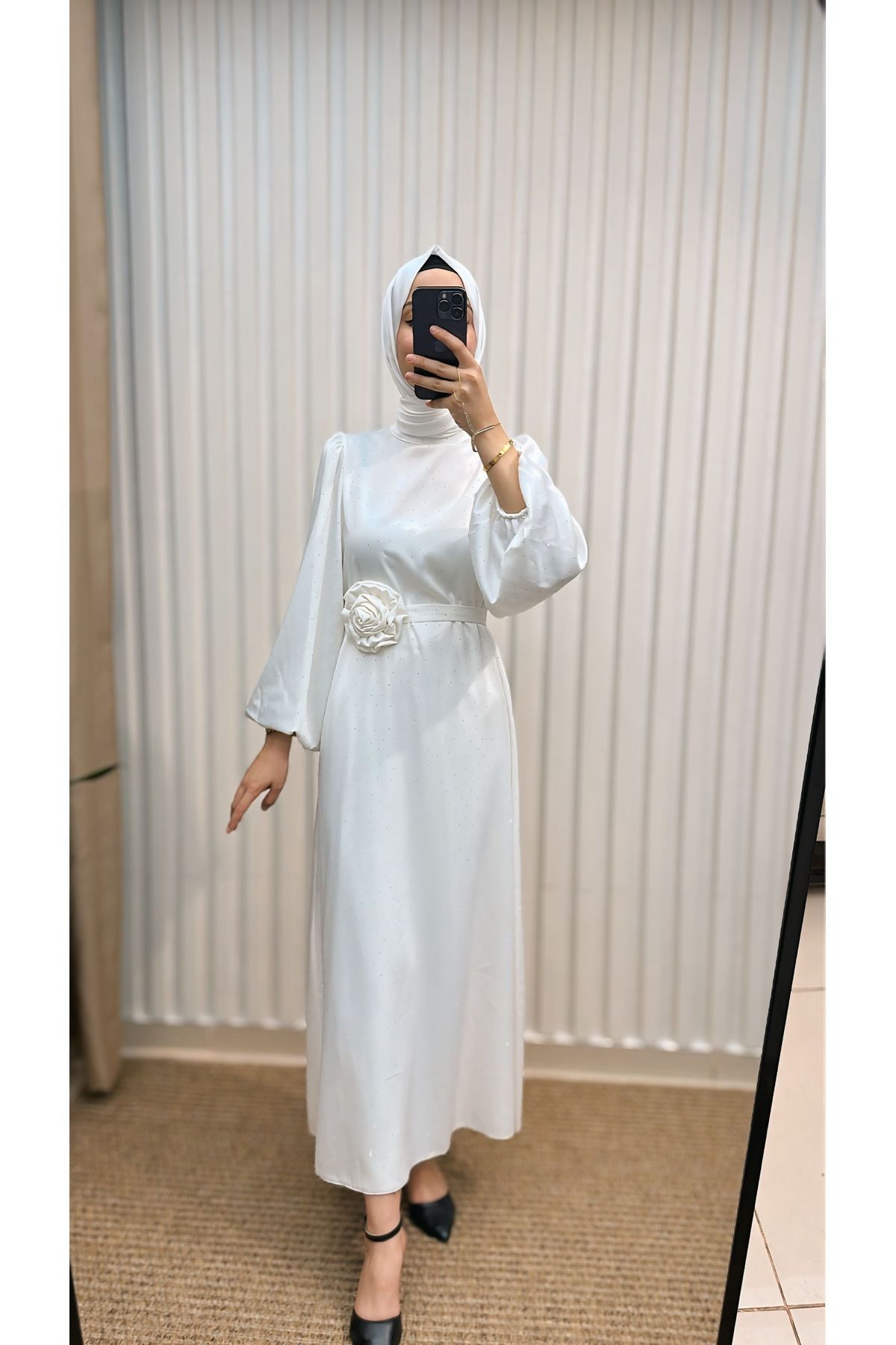 MERVE TESETTÜR GÜL KUŞAKLI SATEN ABİYE