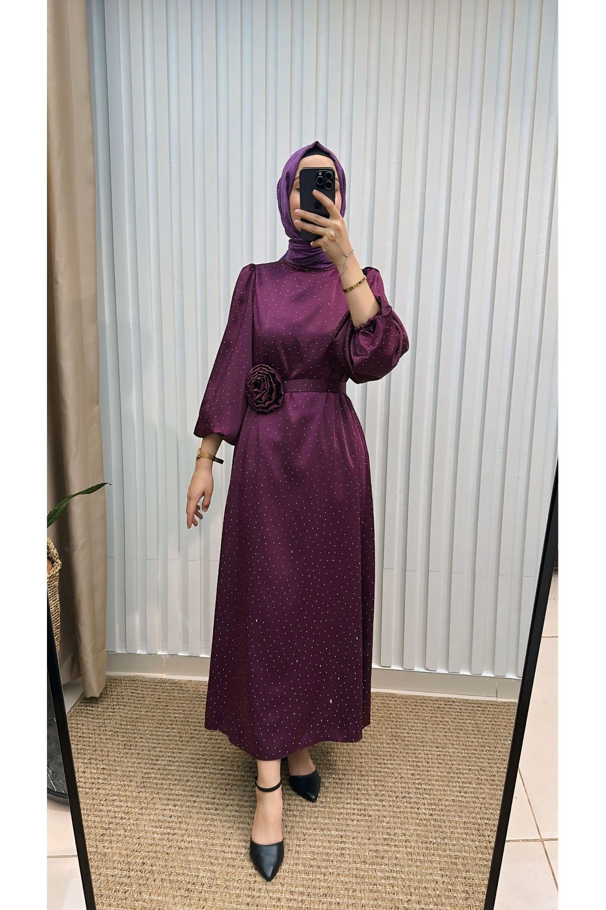 MERVE TESETTÜR GÜL KUŞAKLI SATEN ABİYE