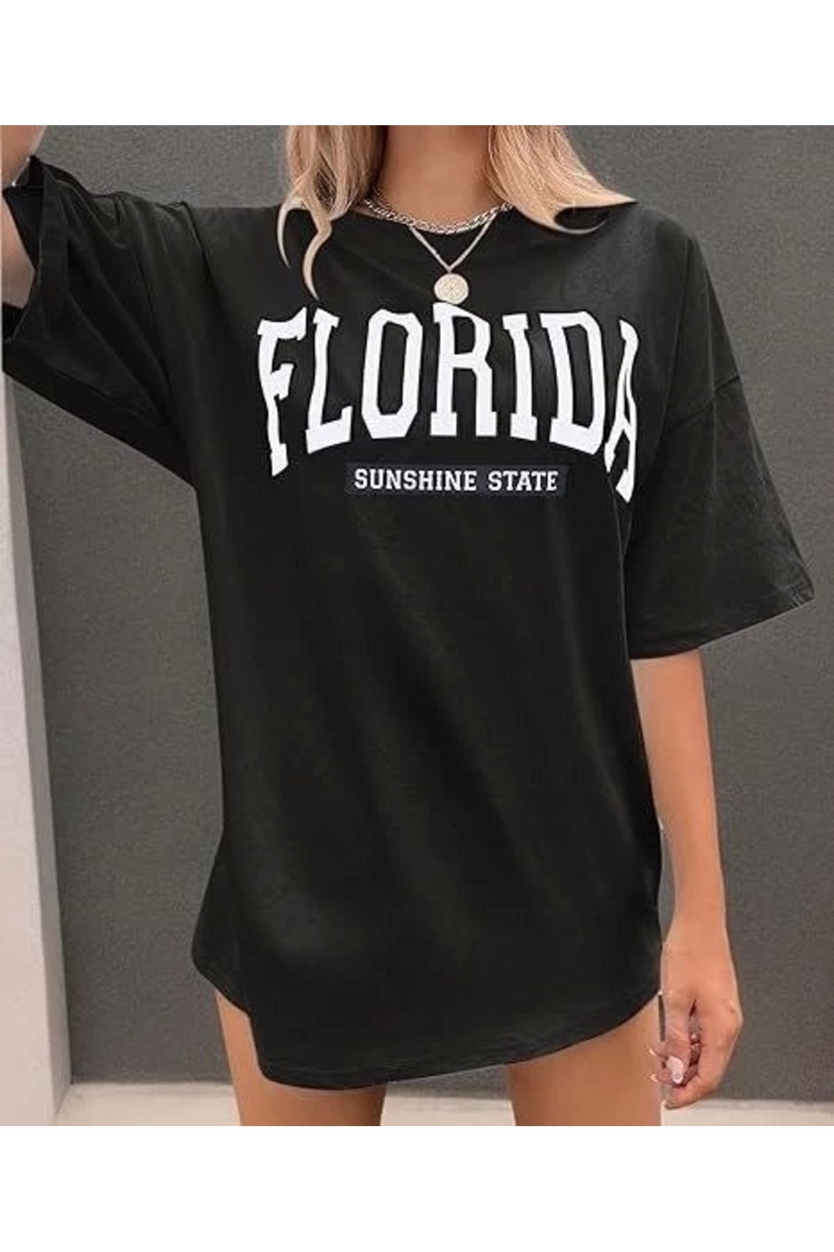MODA Kadın Bisiklet Yaka Baskılı T-shirt - Siyah