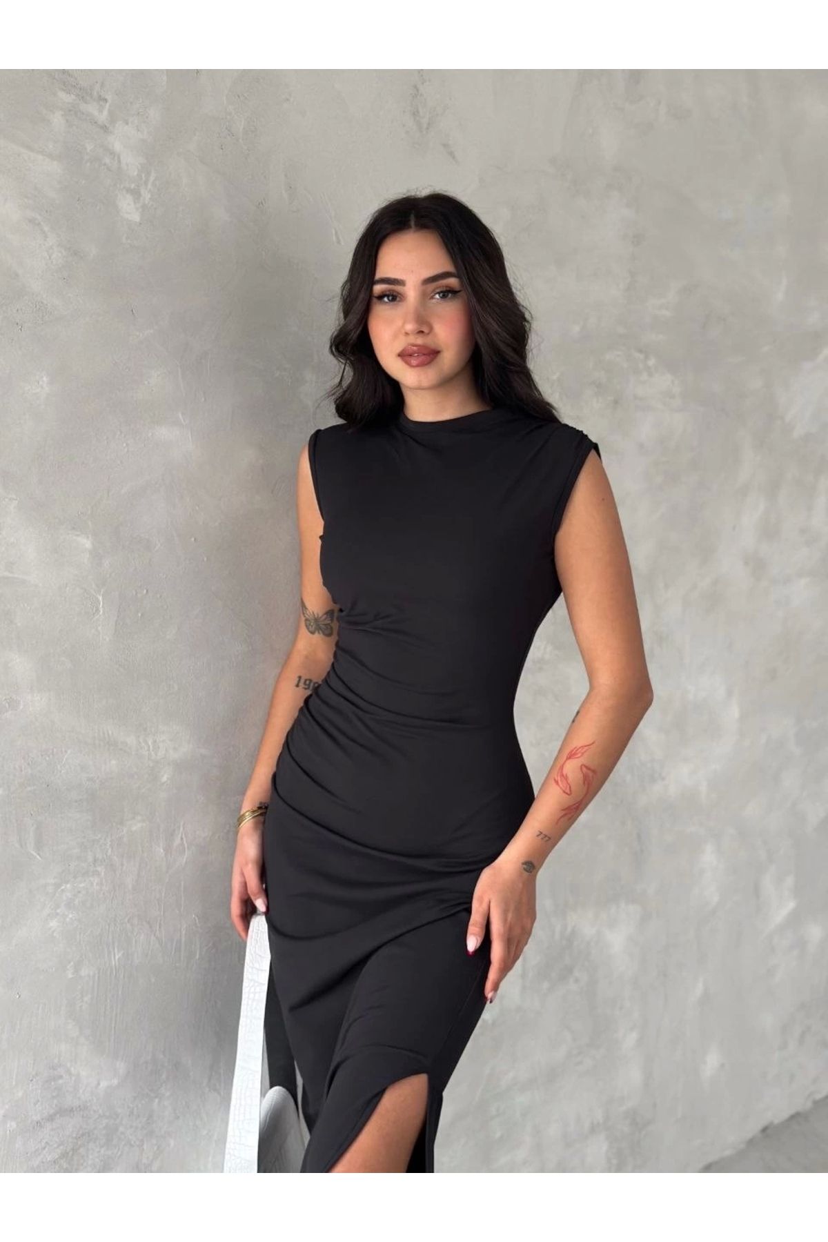 MODA Kolsuz Yırtmaçlı Uzun maxı boy Elbise - Siyah