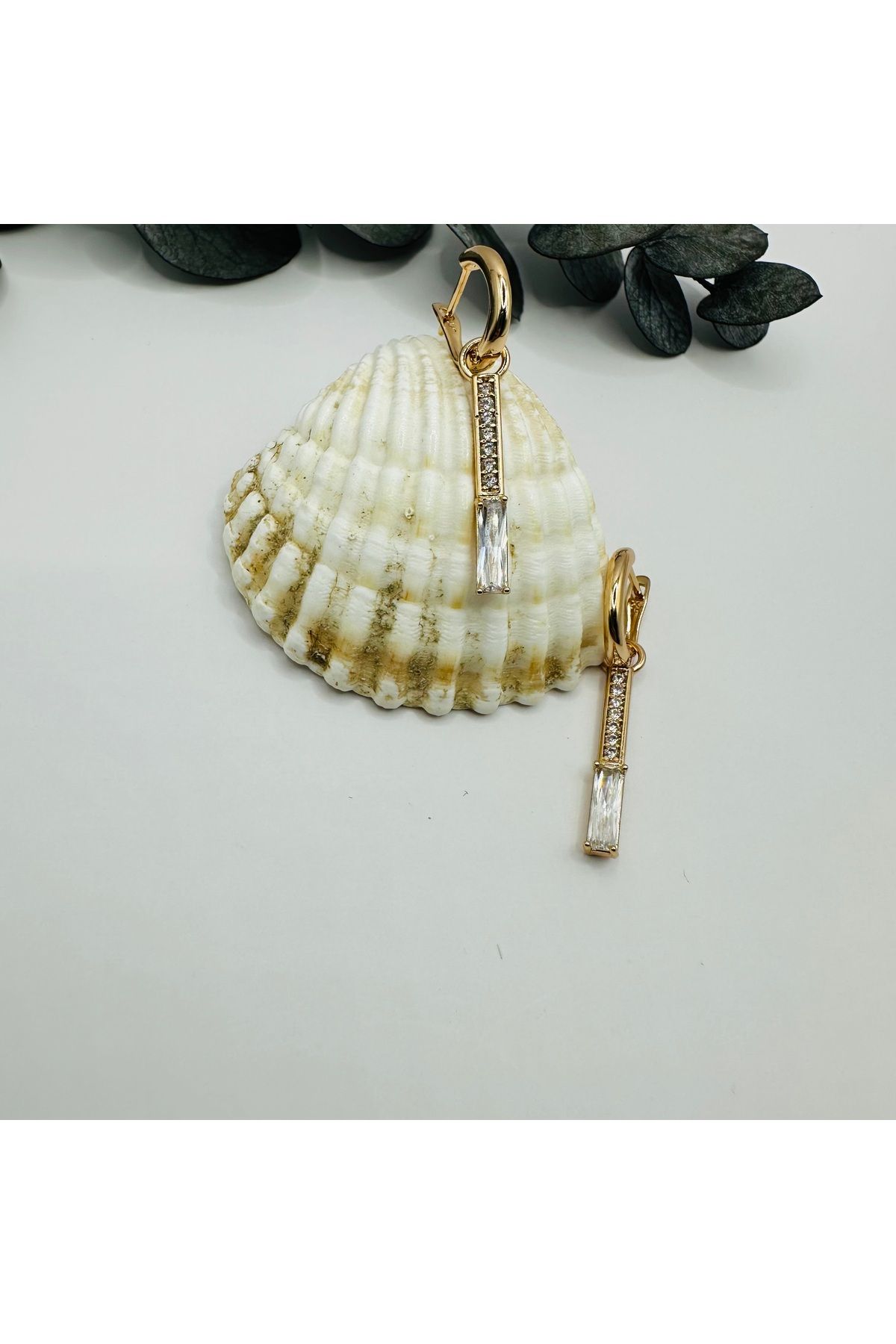 XUPİNGS 316L Çelik Rose Renk Baget Sarkıntılı Küpe