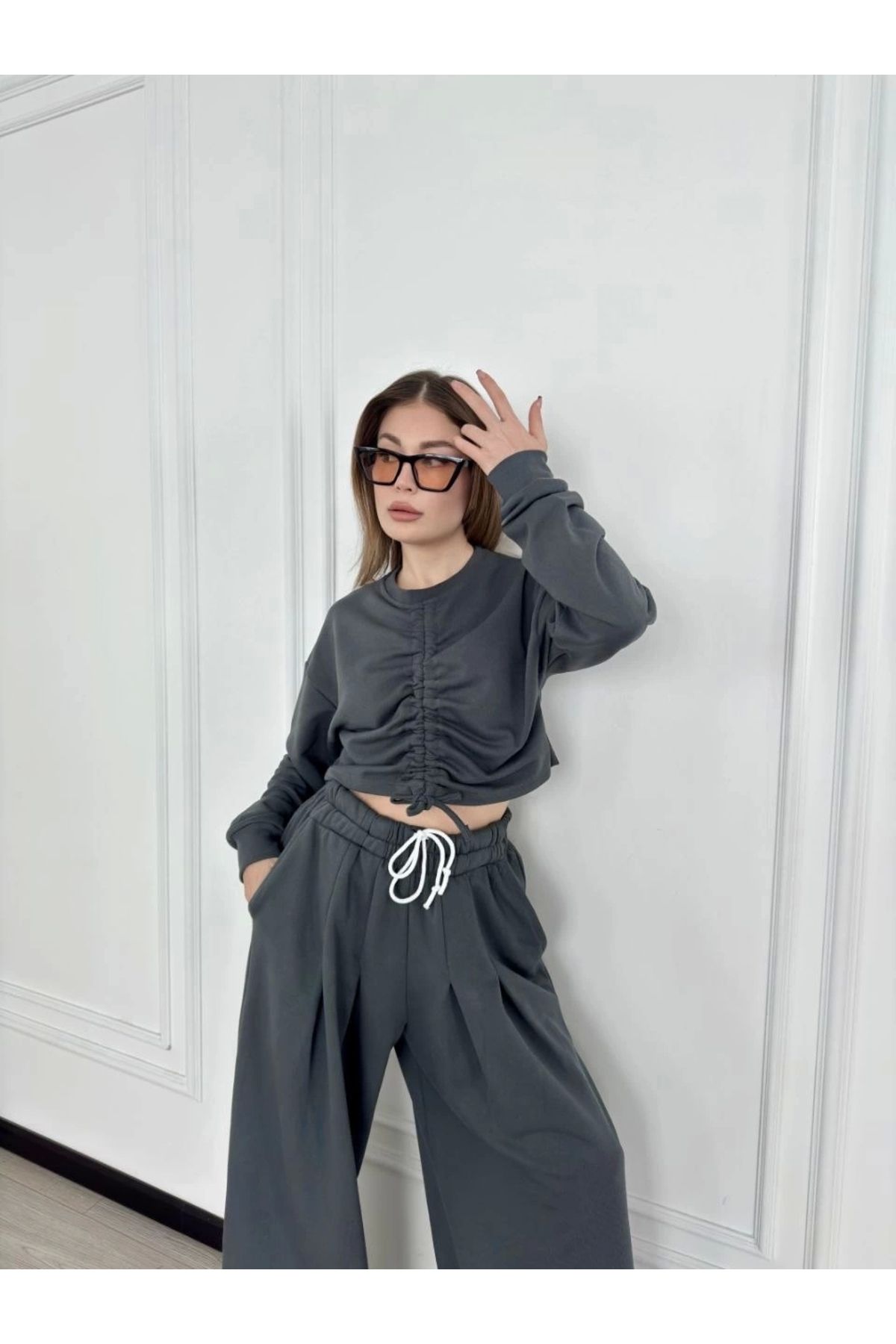 MODA Uzun Kollu Önü İp Büzgülü Crop ve Pantolon İkili Takım - Antrasit