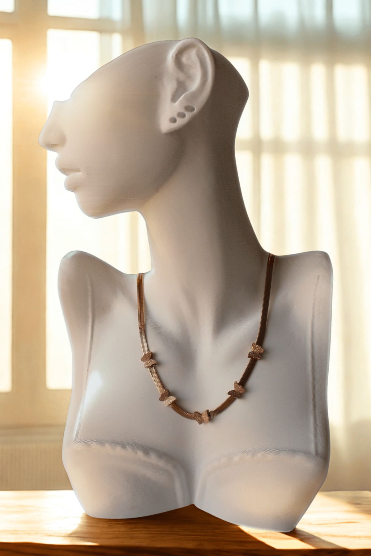 Butik Bronz Kelebek Kolye