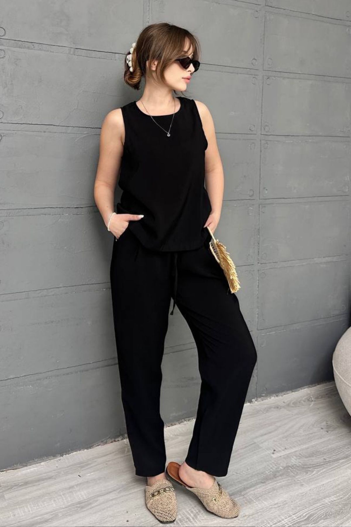 fehika Kadın Model Terletmeyen Kumaş Sıfır Kol Rahat Bluz Takım