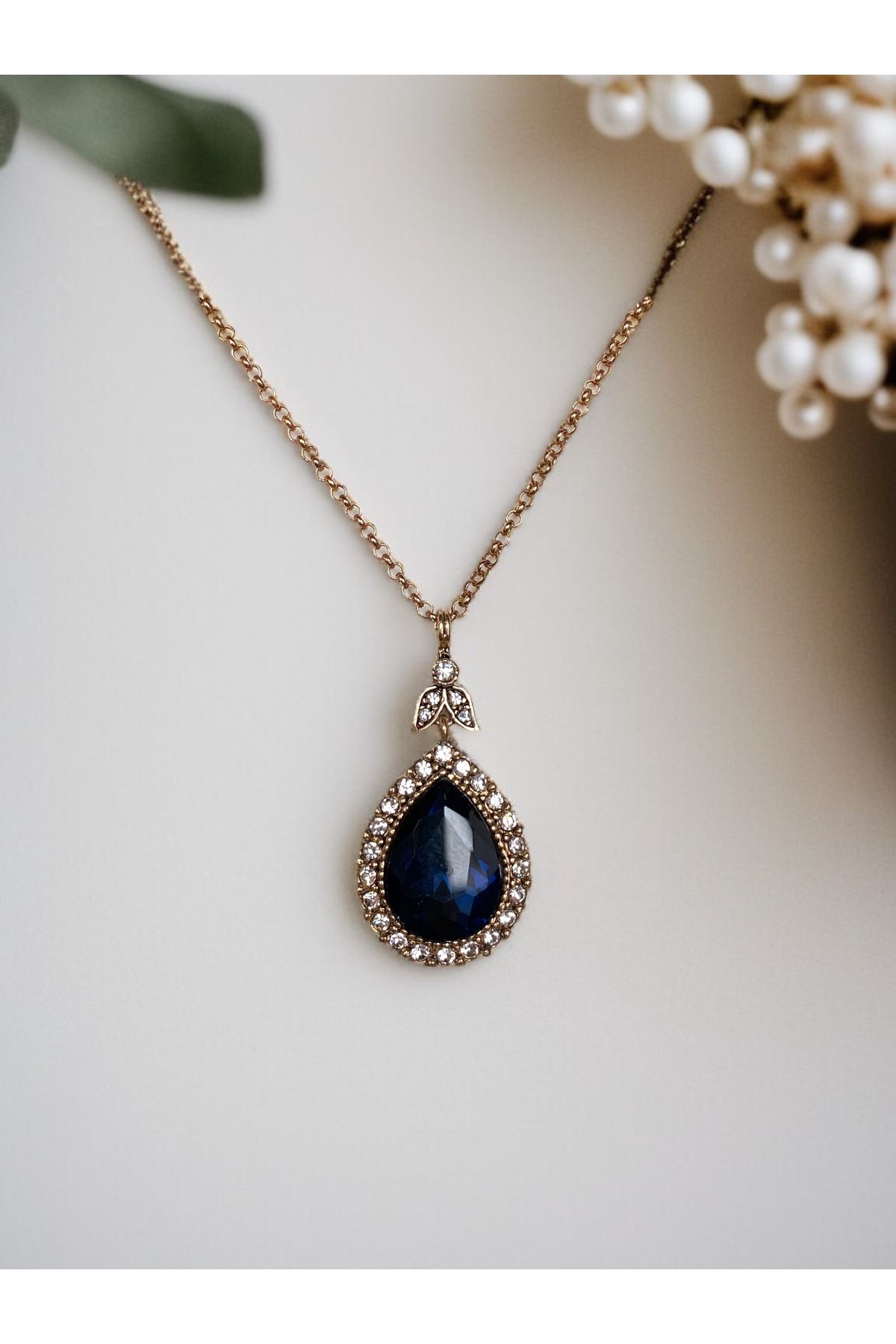 FAYRA ACCESSORIES Elmas Montür Kristal Taşlı Su Damlası Kolye