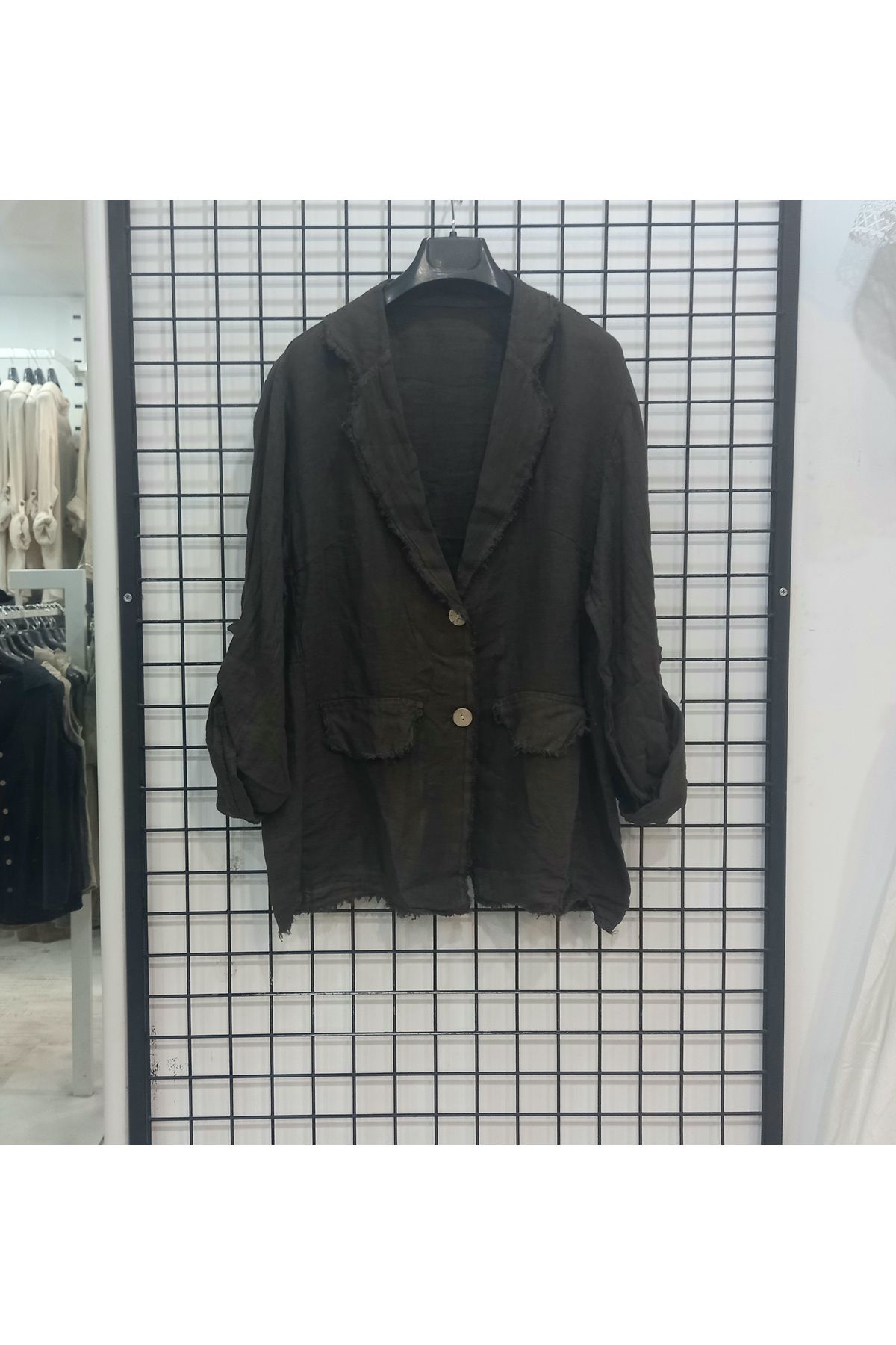 Butik Şans Püskül Detaylı Düğme Kapamalı İtalyan Ceket