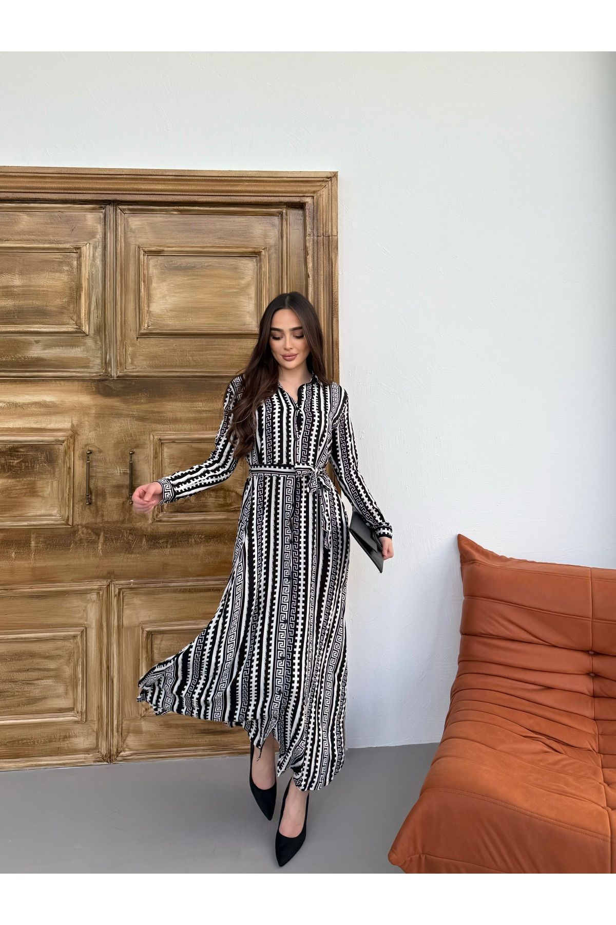 Anna Moda Siyah Beyaz Çizgili Lazer Gömlek Elbise