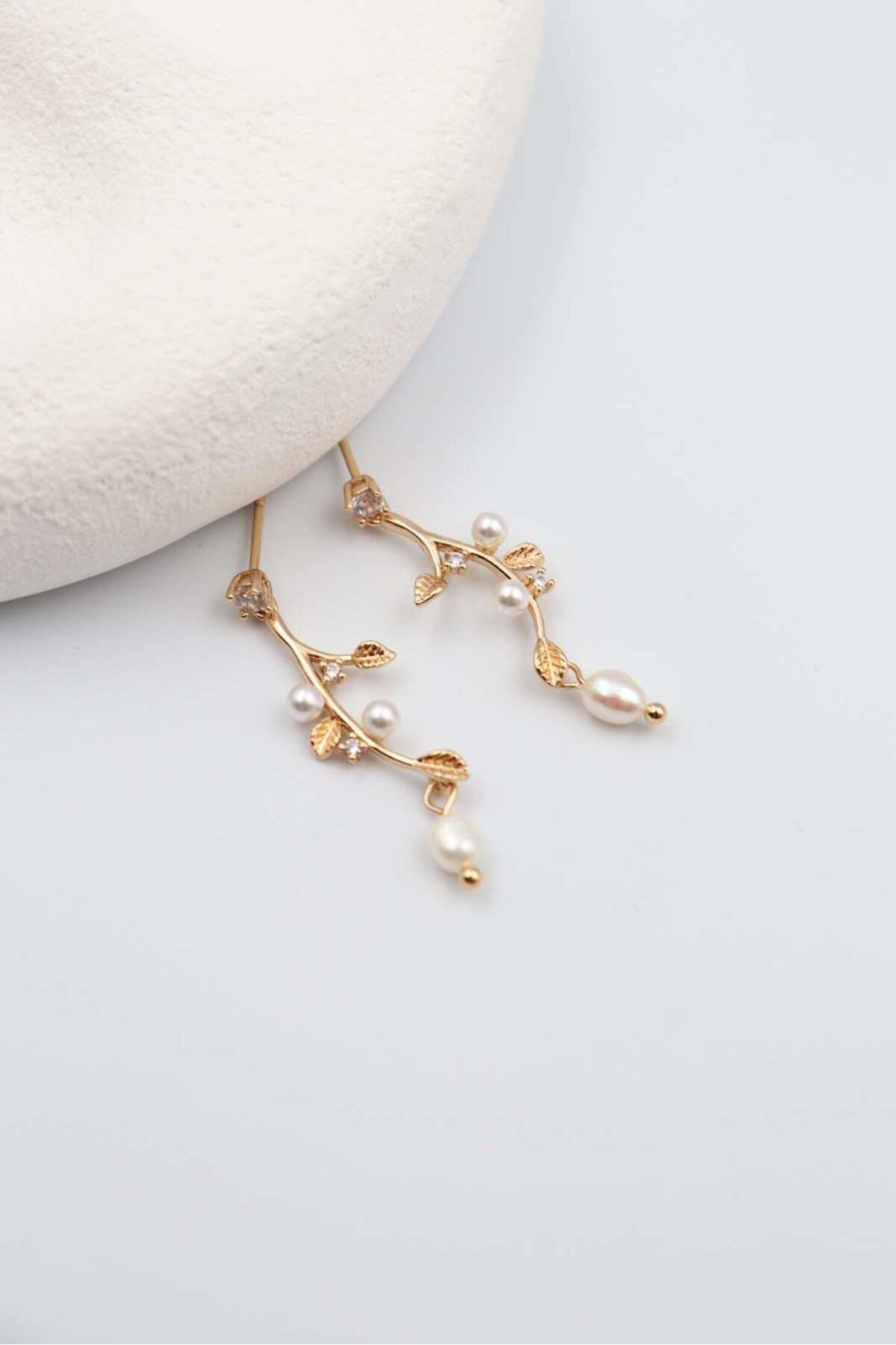 BY CANSU ACCESSORİES Ghita Gold Küpe