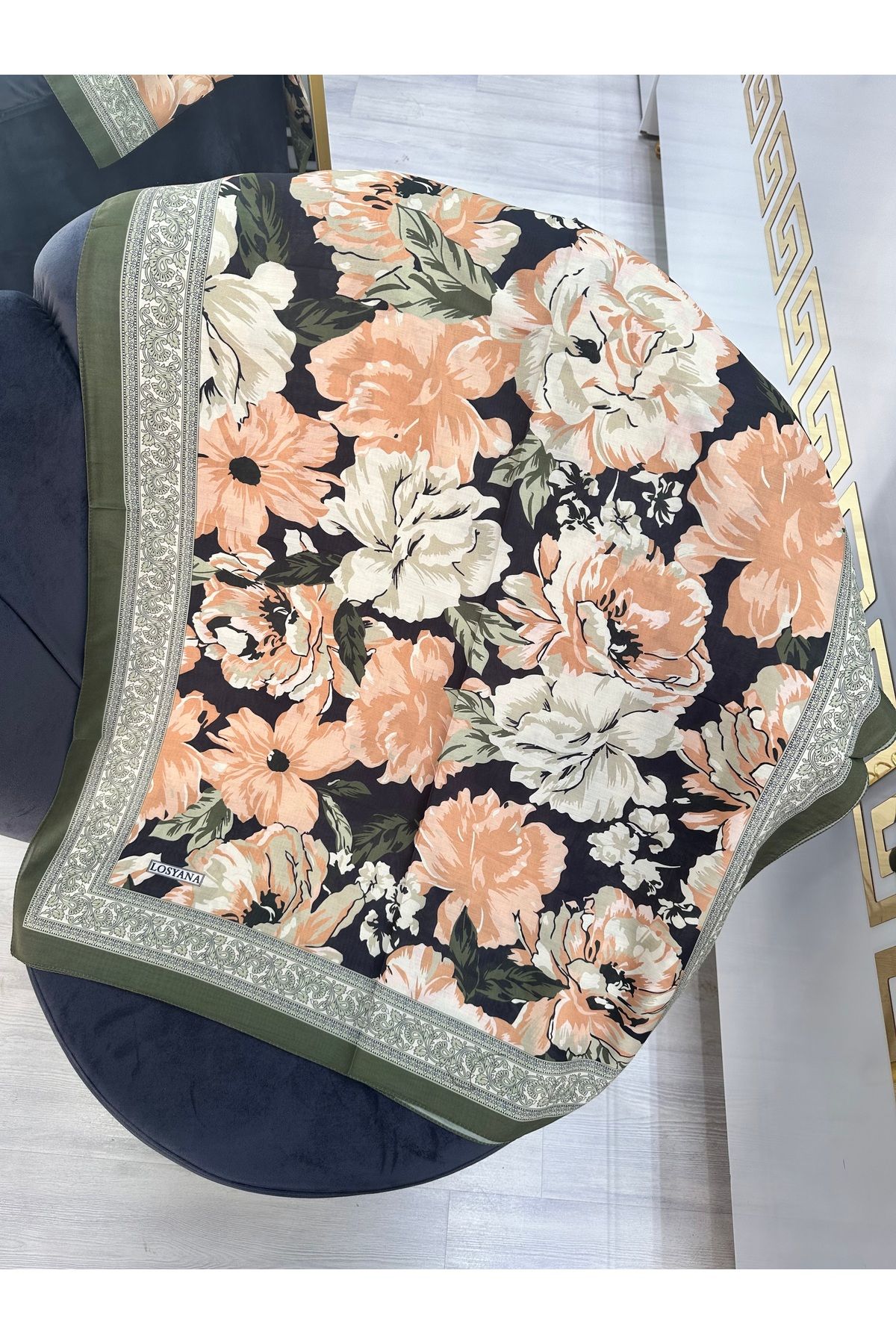 NurScarf Rose Desen Pamuk İpek Şal