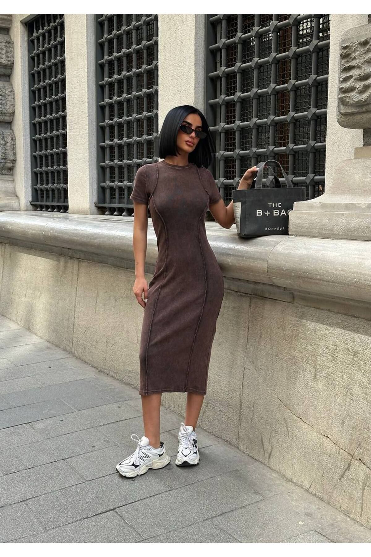 Castivo Fashion Vintage Yıkamalı Fit Kesim Kısa Kollu T-Shirt Elbise