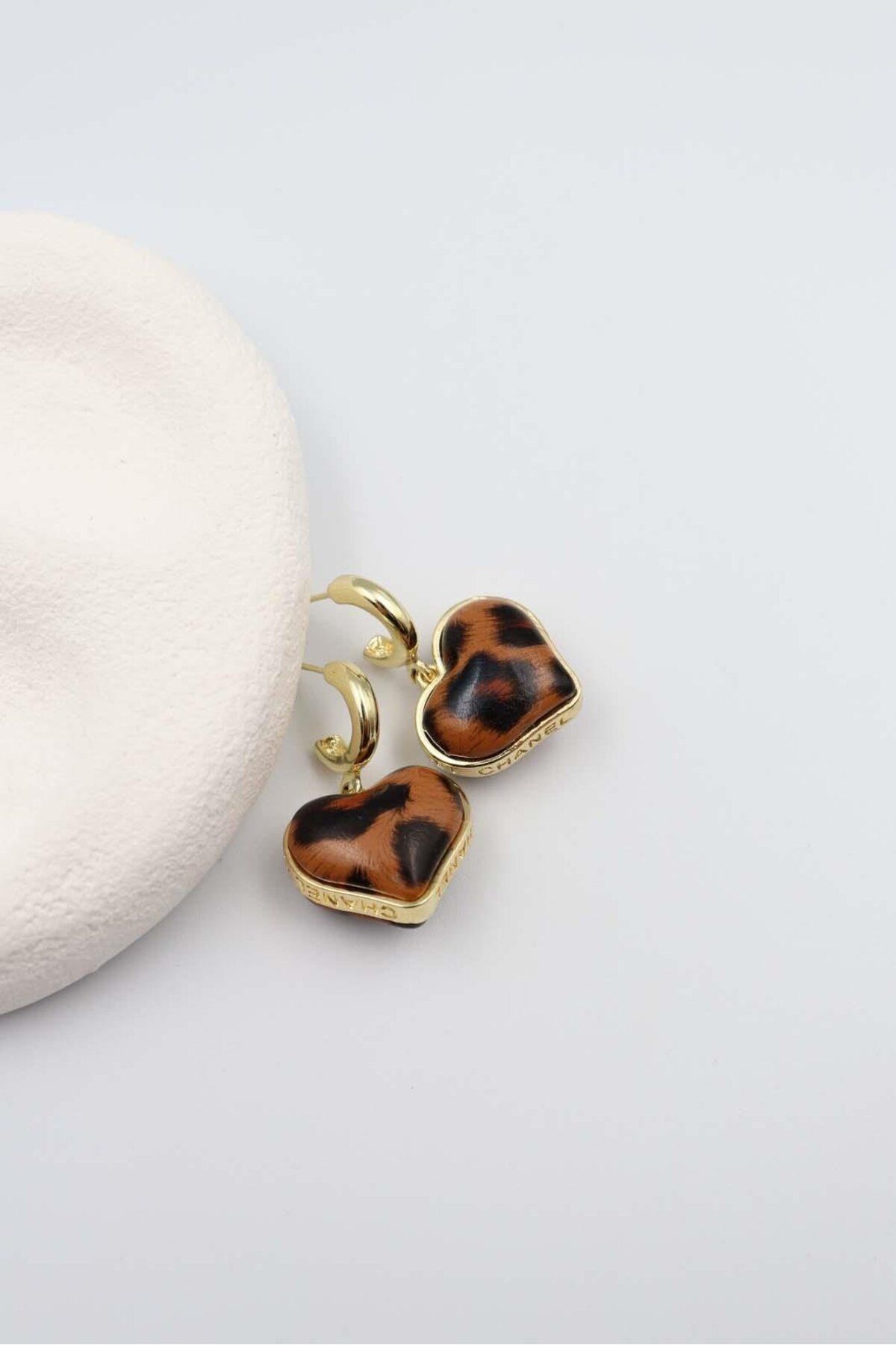 BY CANSU ACCESSORİES Geovana Gold Küpe