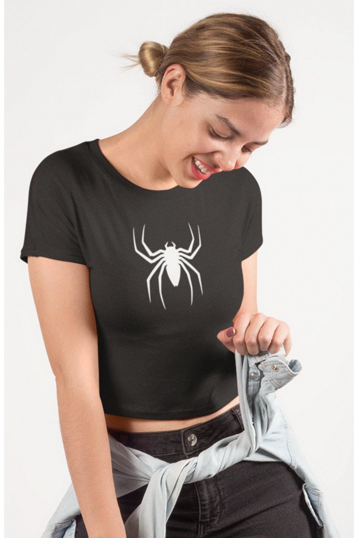 Fuddy Moda Minimal Örümcek Baskılı Crop Top, Kadın Spider Temalı Crop Bluz