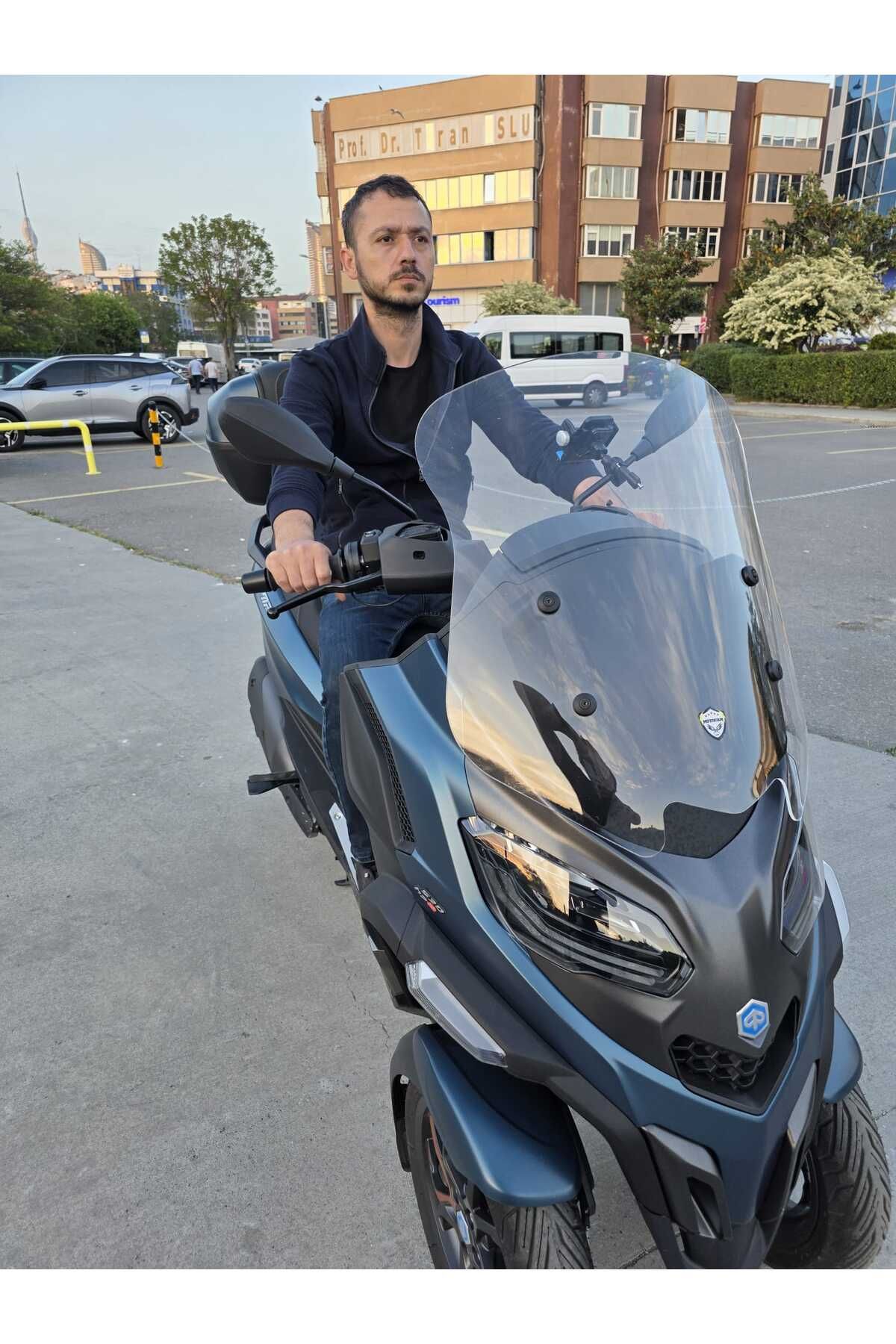 Piaggio MP3 530 Siperlik Ön Cam 2023-2025 Model 60cm Şeffaf Renkli 4mm ORTA BOYLU