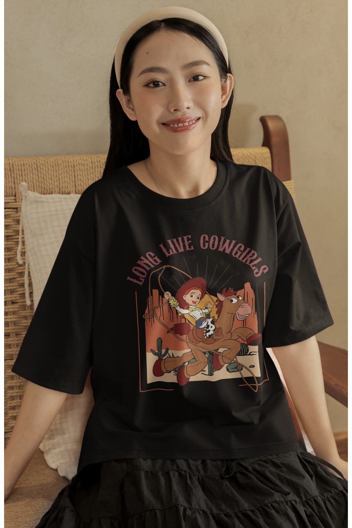 Fuddy Moda Unisex Long Live Cowgirls Baskılı Tişört, Oversize Toy Story Temalı T-Shirt