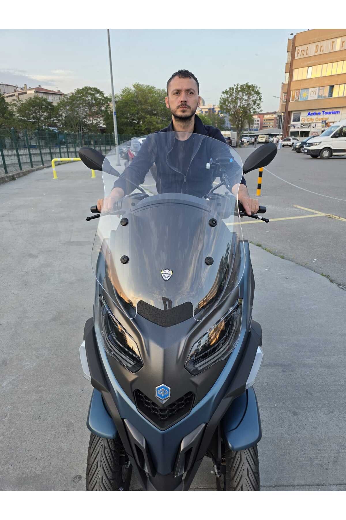 Piaggio MP3 530 Siperlik Ön Cam 2023-2025 Model 60cm Şeffaf Renkli 4mm ORTA BOYLU