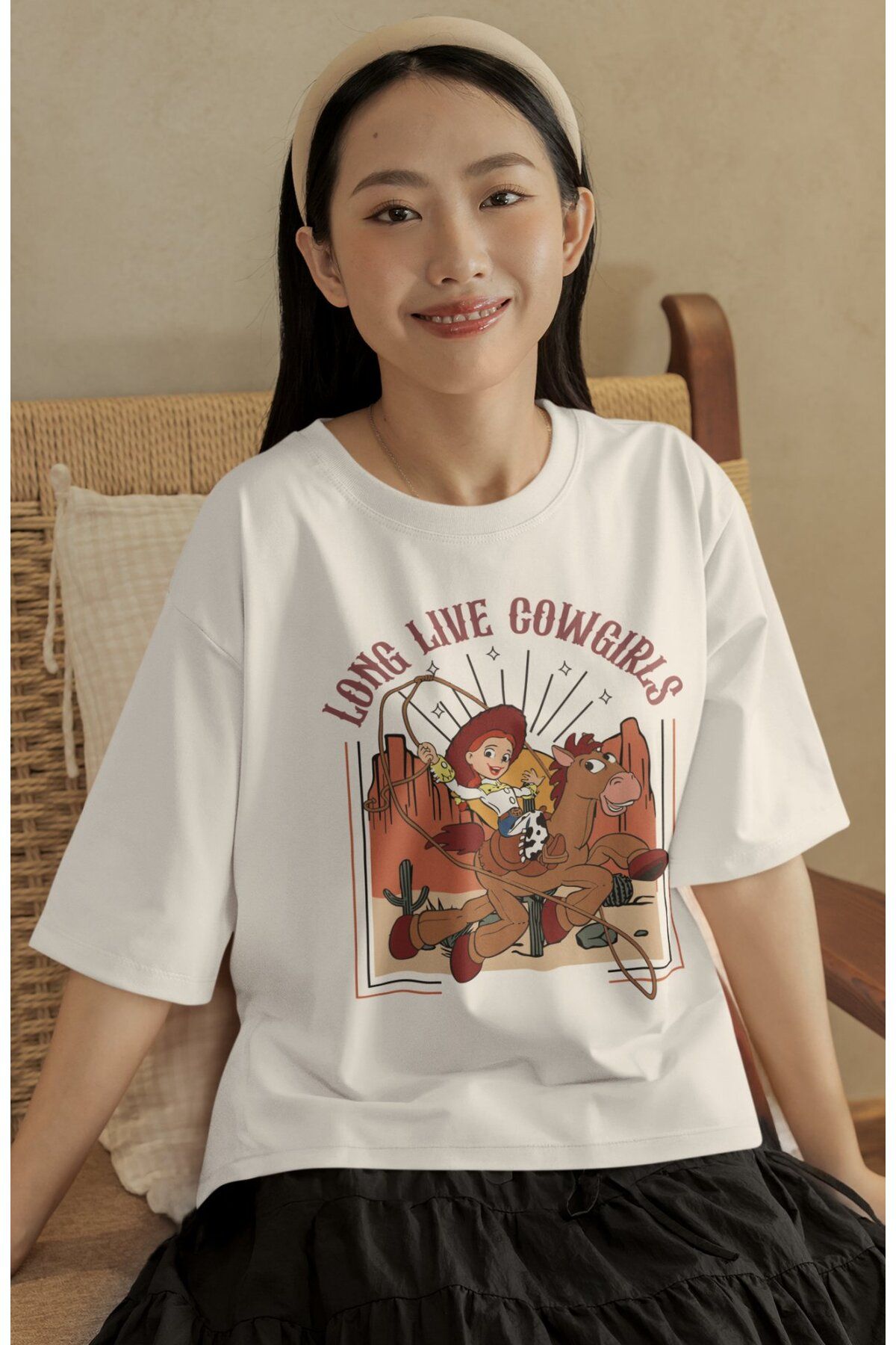 Fuddy Moda Unisex Long Live Cowgirls Baskılı Tişört, Oversize Toy Story Temalı T-Shirt
