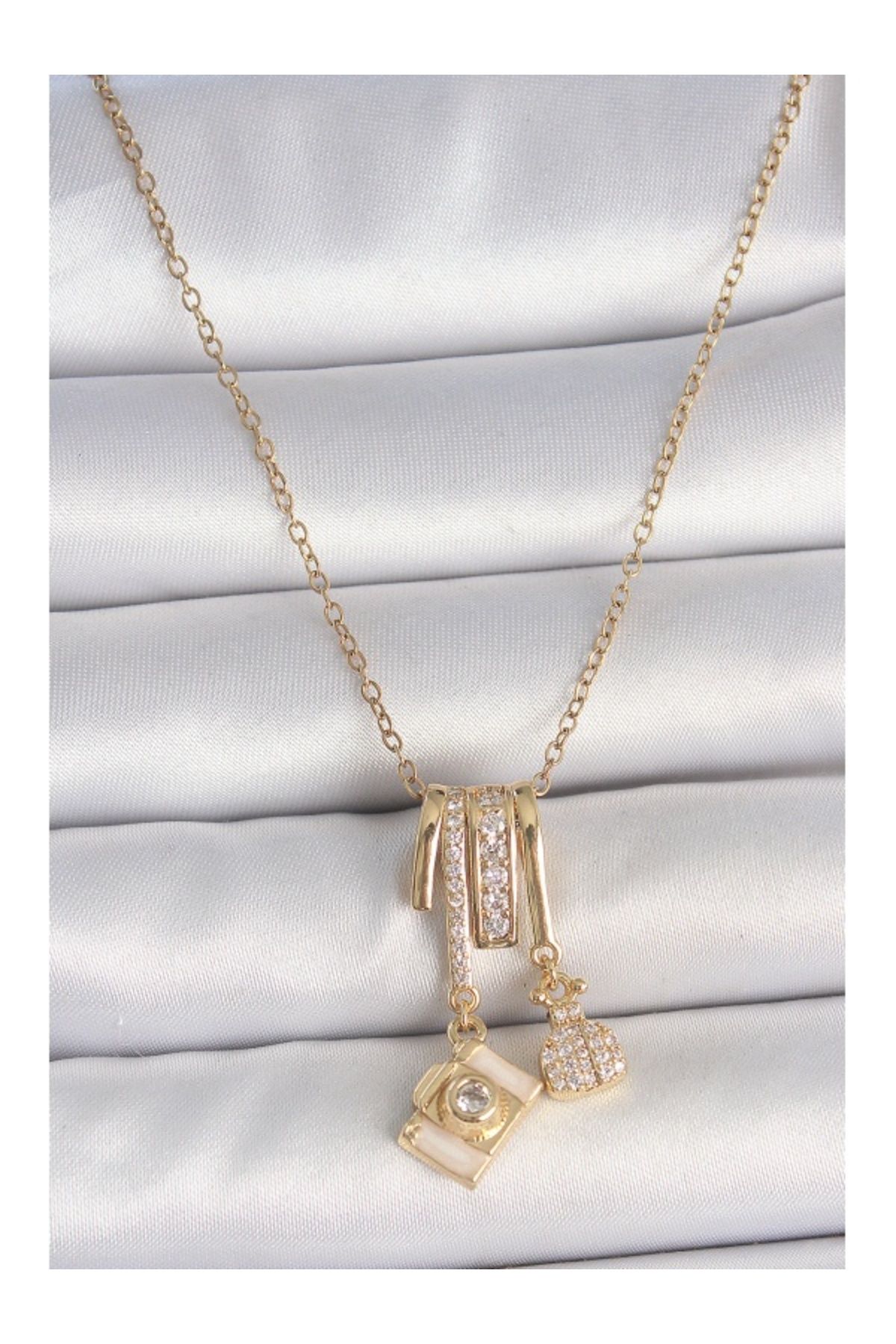 Clariss 316L Çelik Gold Renk Zirkon Taşlı Sallantı Fotoğraf Makinası Figür Charm Kadın Kolye