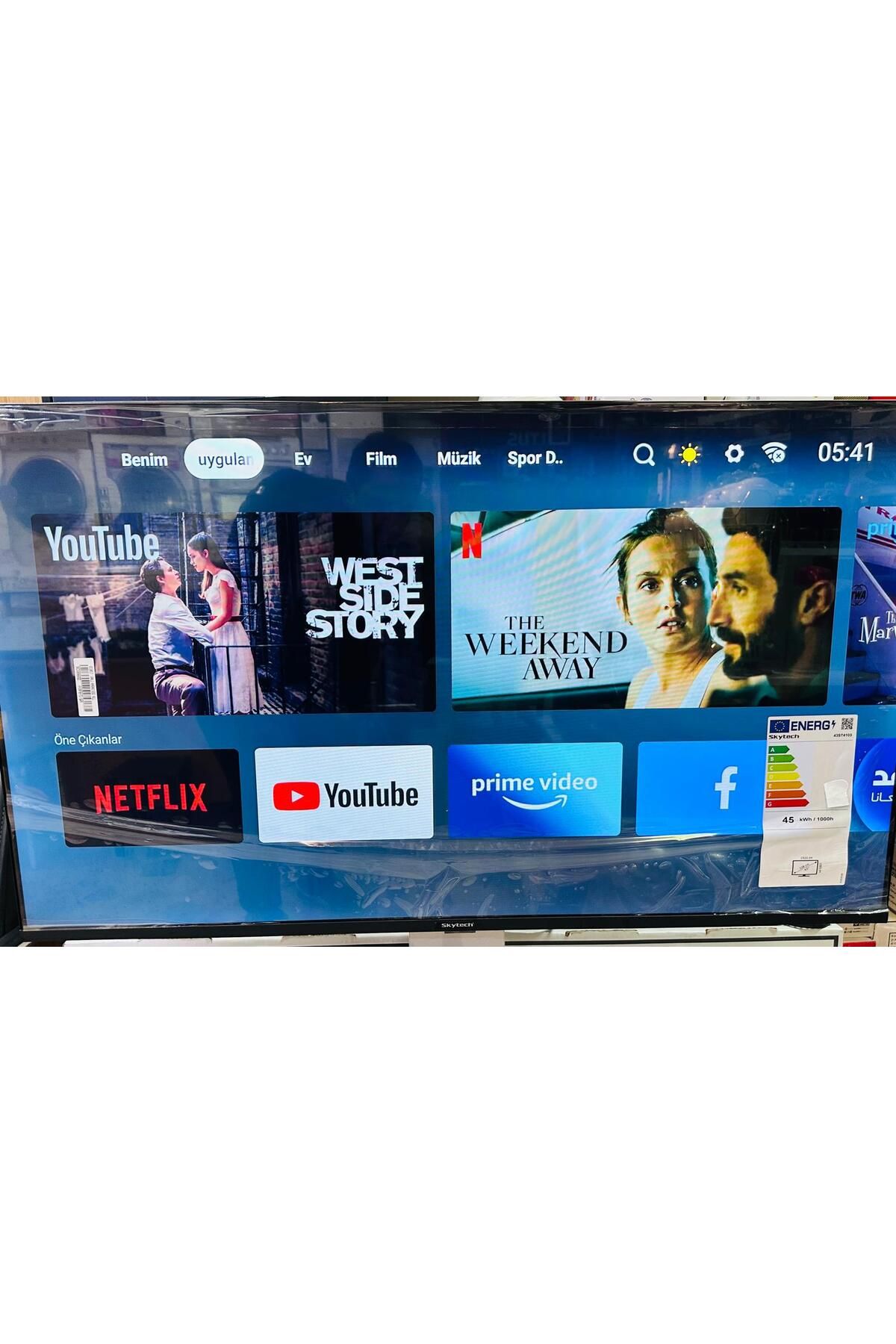 Skytech 43 inç televizyon