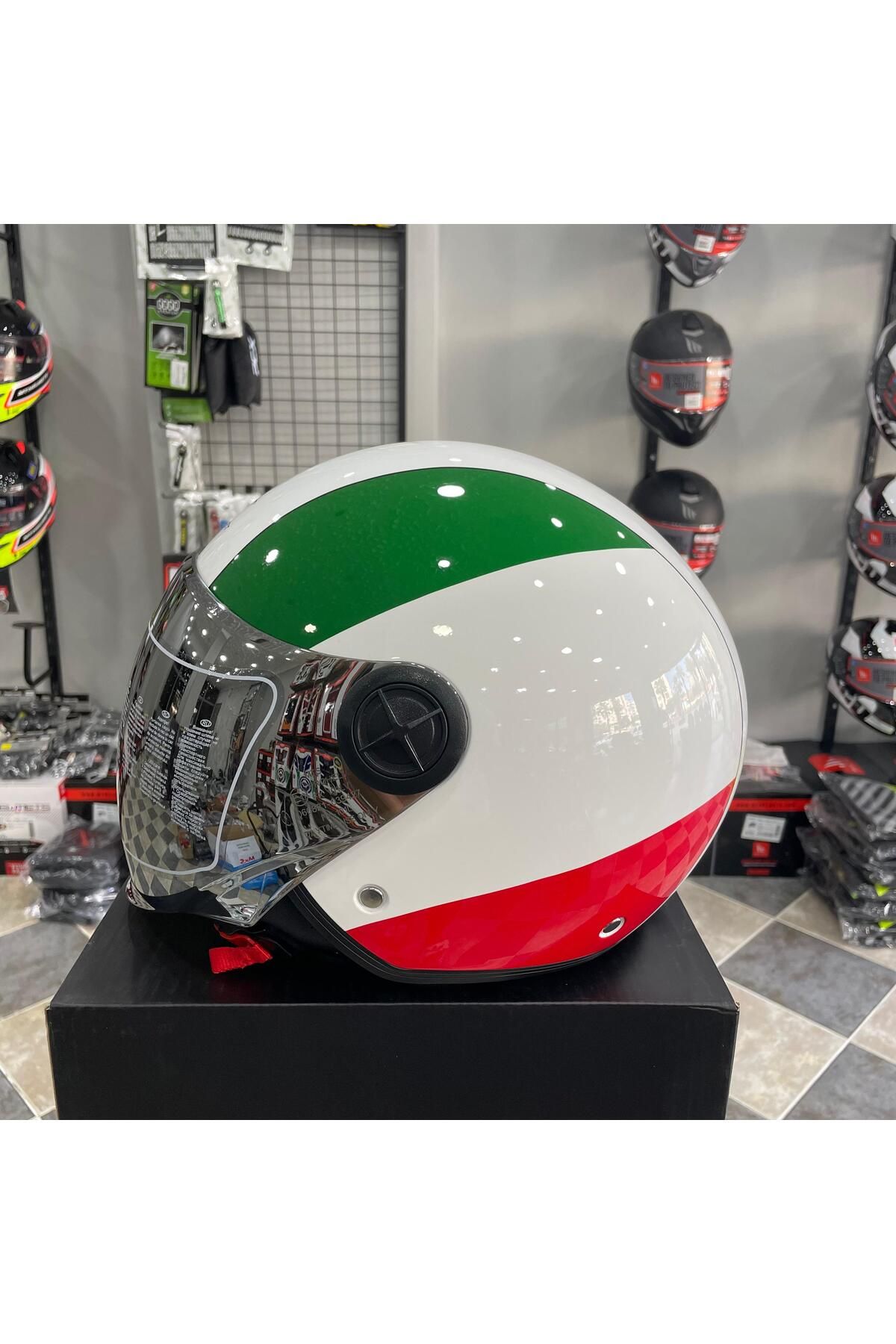 MTS FX-101 Italy Motosiklet Açık Kask (Beyaz-Yeşil-Kırmızı)