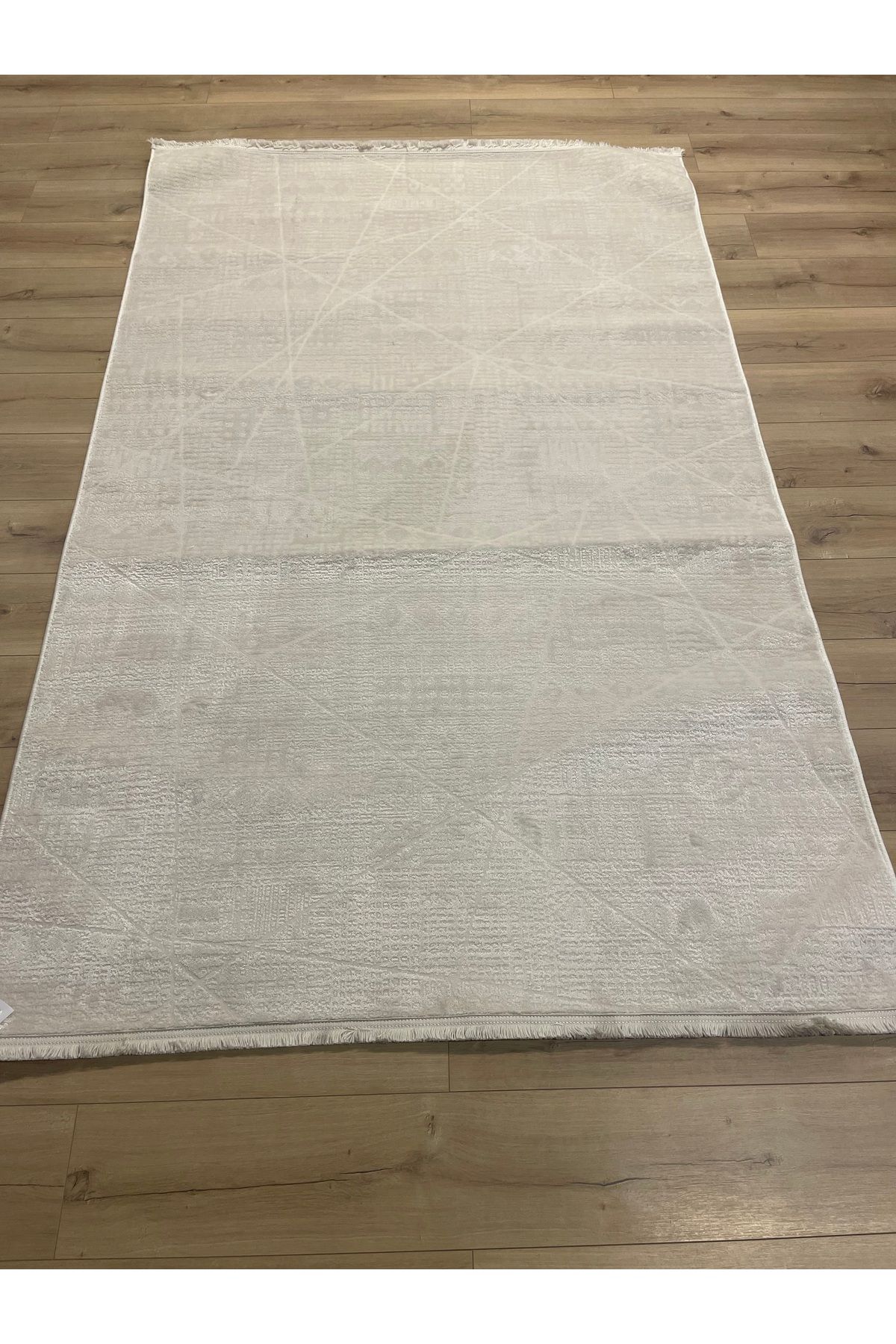 arslan İHRAÇ FAZLASI %100 AKRİLİK 150x230 EBATLI HALI