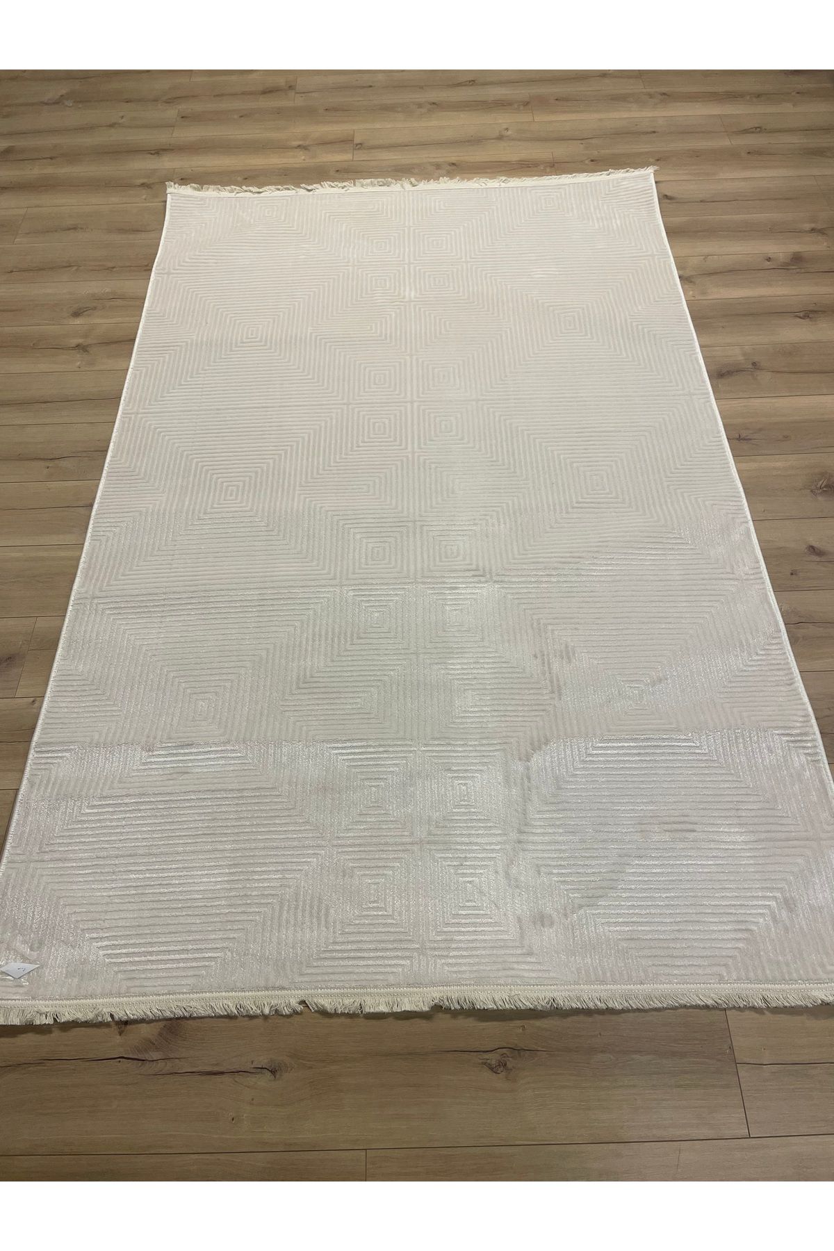 arslan İHRAÇ FAZLASI %100 AKRİLİK 150x230 EBATLI HALI