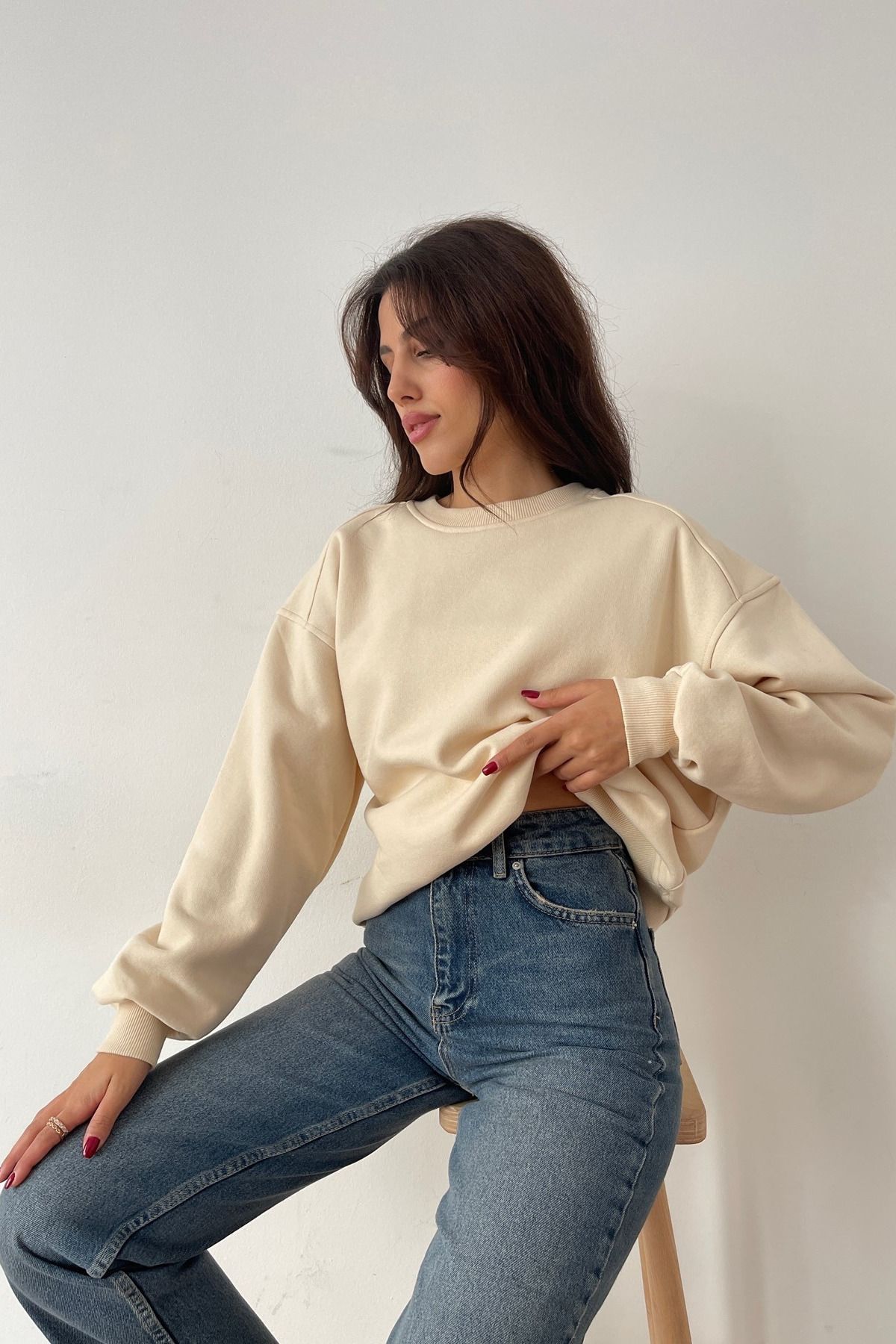 ModaLavida Omzu Ribana Bisiklet Yaka Basic Şardonlu Kadın Sweatshirt