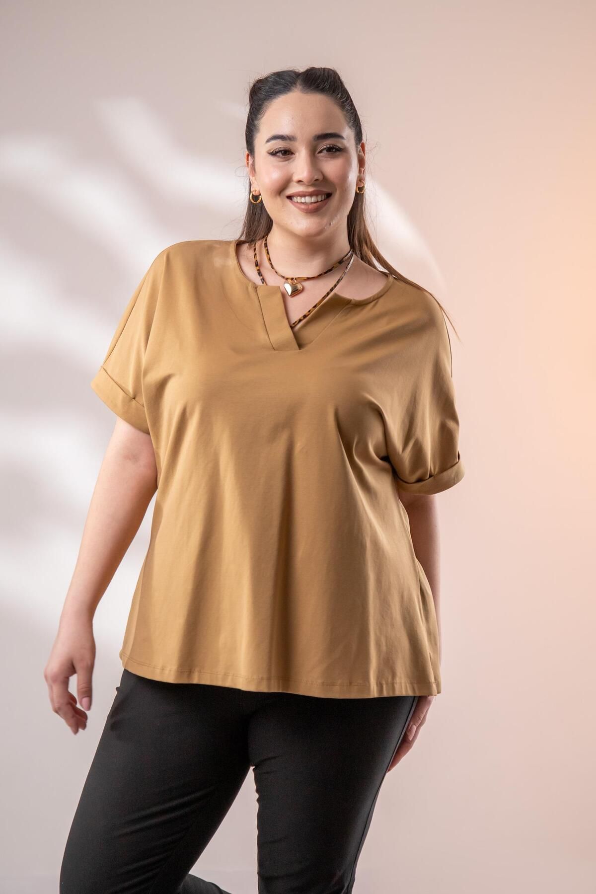 Roxxlen 3330379 V Yaka Bluz Camel