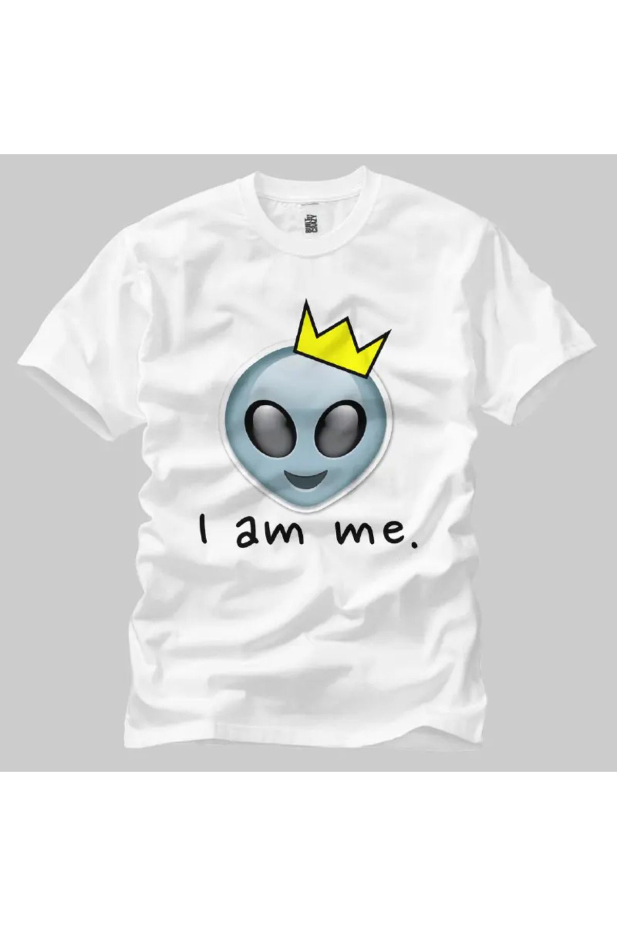 Built By Crazy Alien I Am Me Unisex Tişört