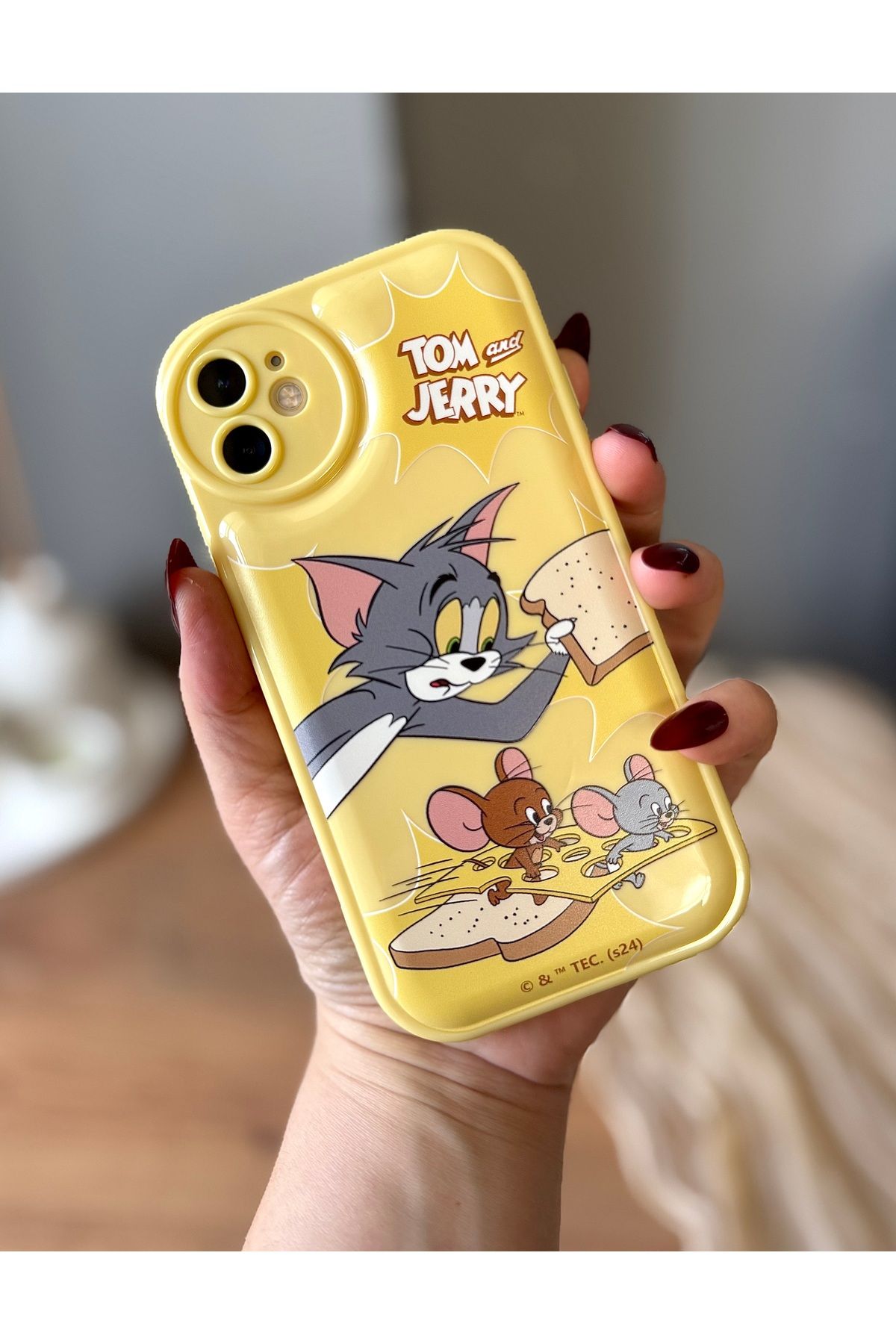 MirazTasarim IPHONE 11 SARI TOM VE JERRRY DESENLİ KILIF