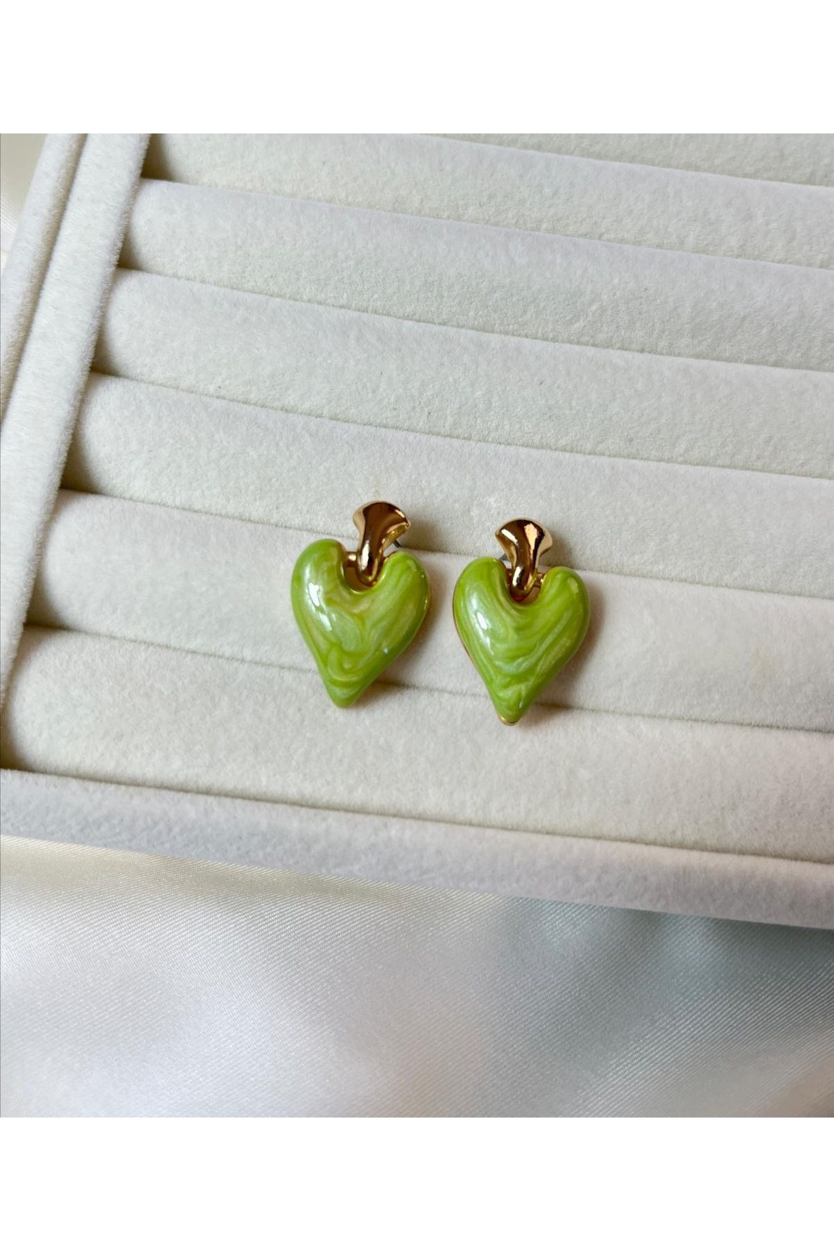 Orvix Accessories Kalp Motifli Su Yeşili Kararmaz Kadın Yazlık Küpe Hediyelik Küpe Abiye Küpe Anne Küpe